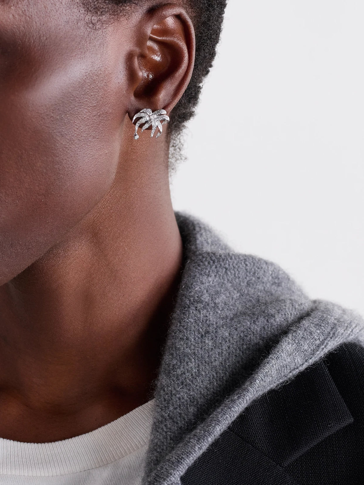 Image of Earrings. Product name - Paradise Island 18-karat White Gold Diamond Earrings in Silver colour by brand - Yvonne Léon