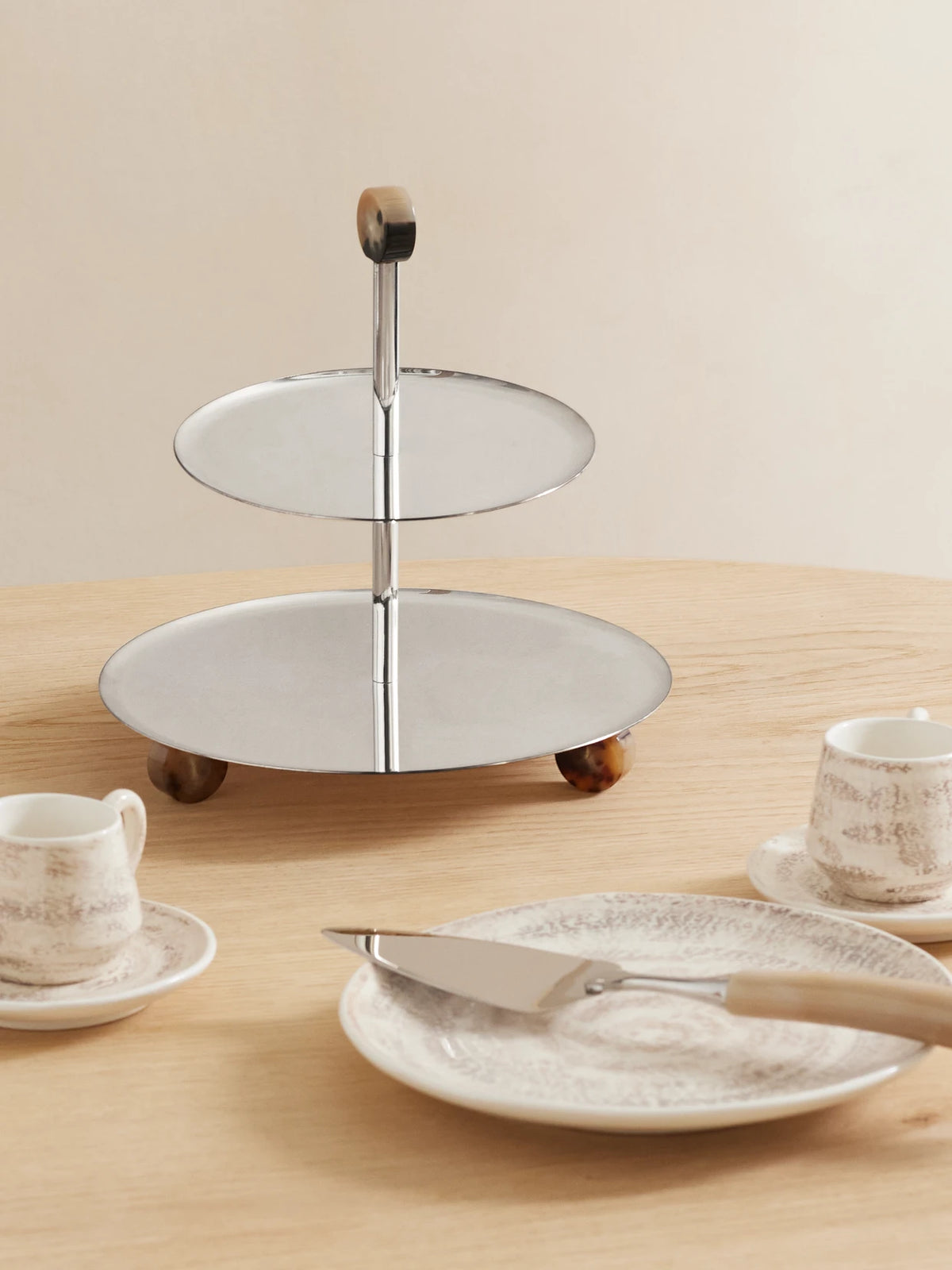 Image of Tableware. Product name - Stainless Steel And Horn Serving Stand in Silver colour by brand - Brunello Cucinelli