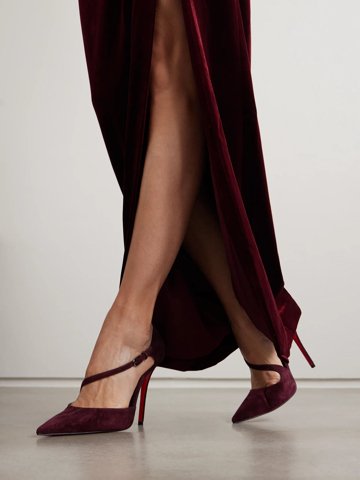 Miss Ziggyta 100 Suede Pumps