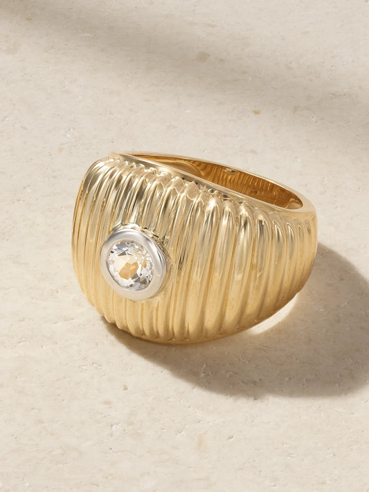 9-karat Gold Topaz Ring