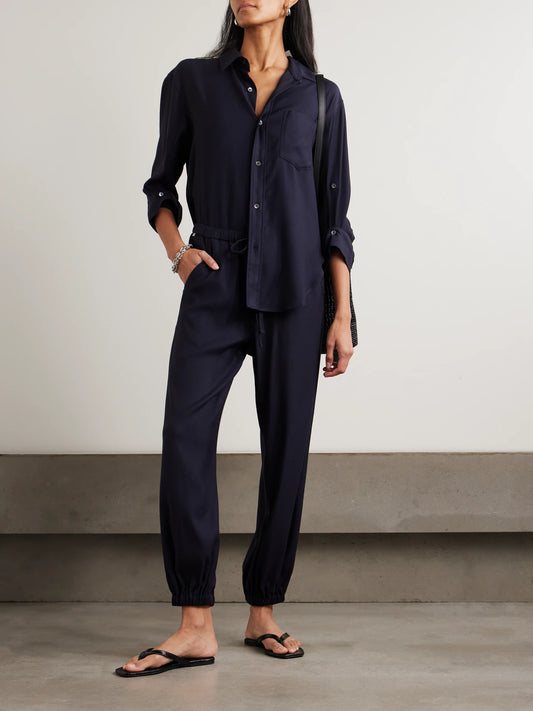 Image of a model wearing Pants. Product name - Bubble Twill Balloon Pants in Navy colour by brand - Citizens of Humanity