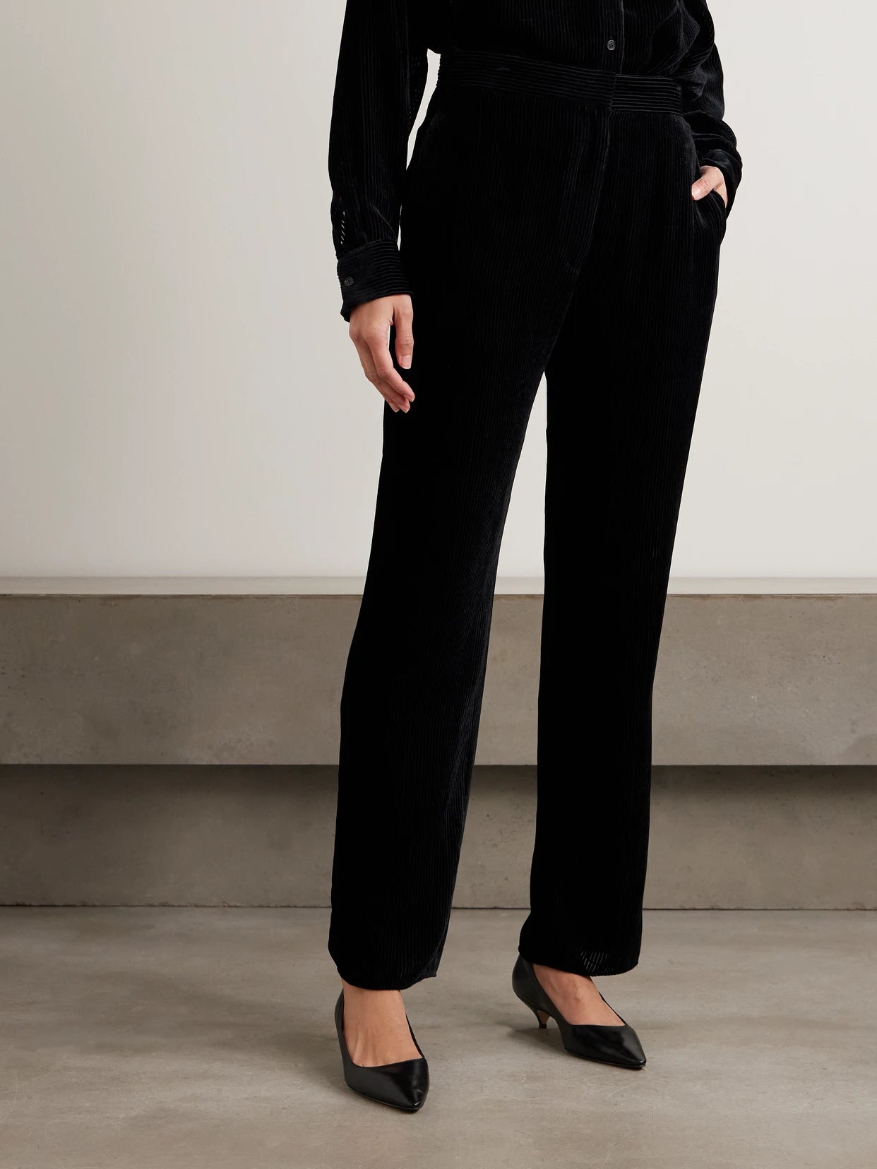 Anker Ribbed Velvet Straight-leg Pants