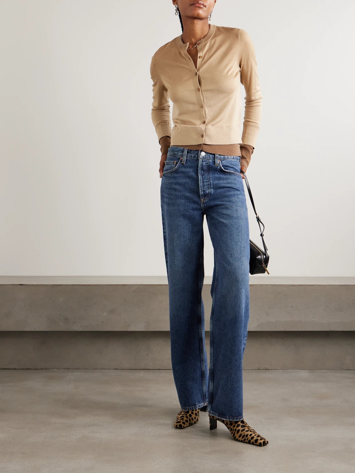 Image of Jeans. Product name - Arc Long High-rise Wide-leg Jeans in Mid denim colour by brand - AGOLDE
