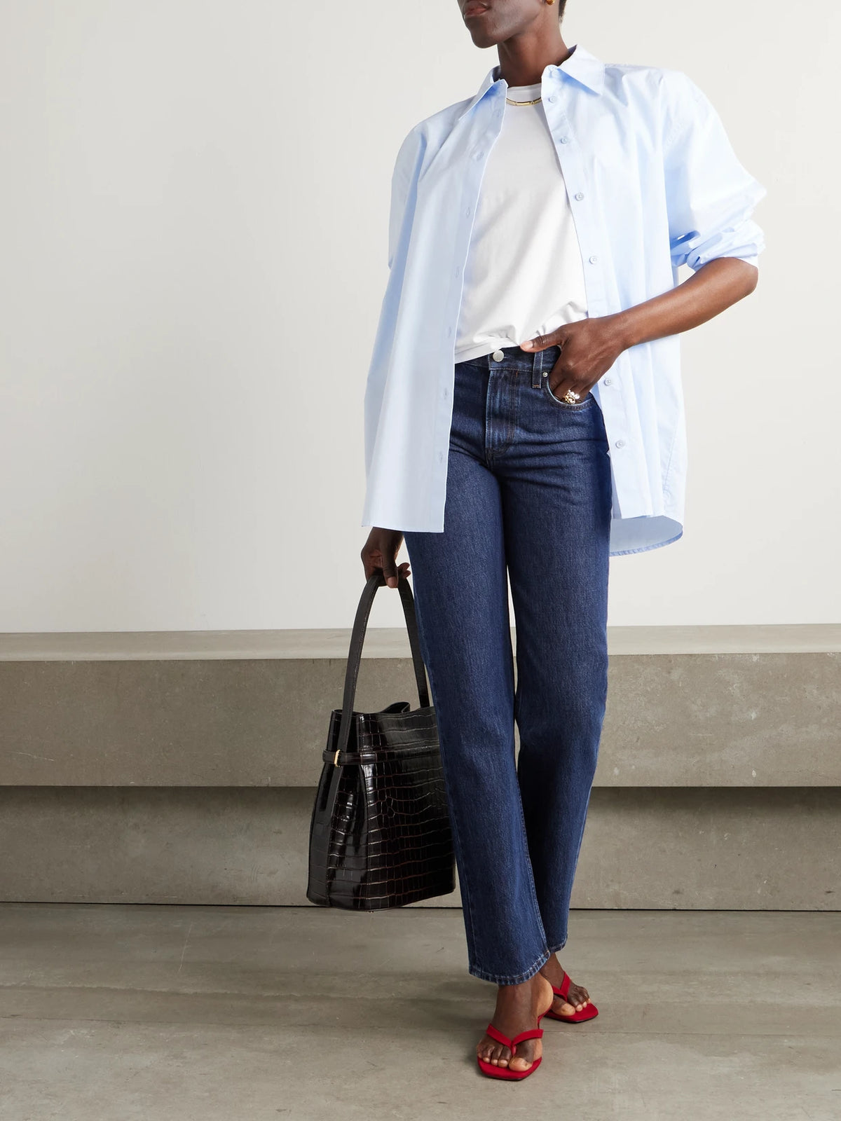 Image of Jeans. Product name - Garderob Organic Low-rise Straight-leg Jeans in Indigo colour by brand - TOTEME