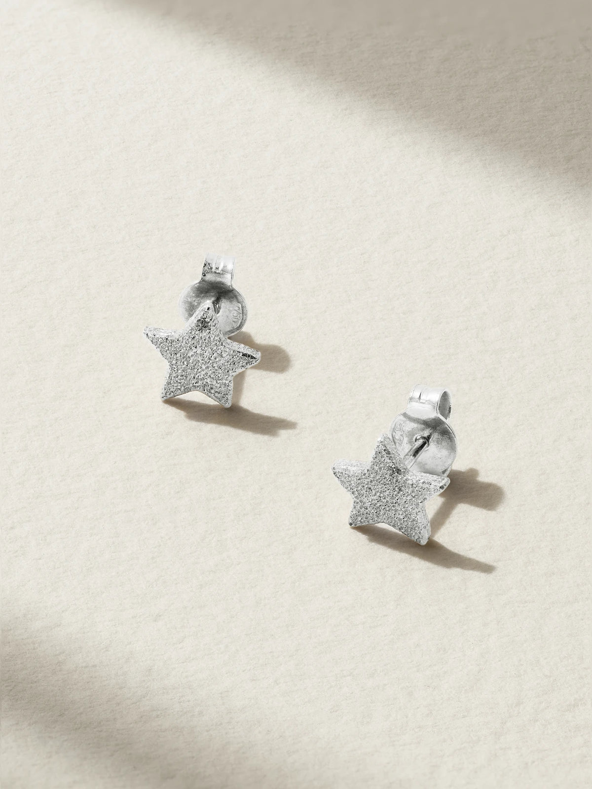 Florentine Finish Superstellar 18-karat White Gold Earrings