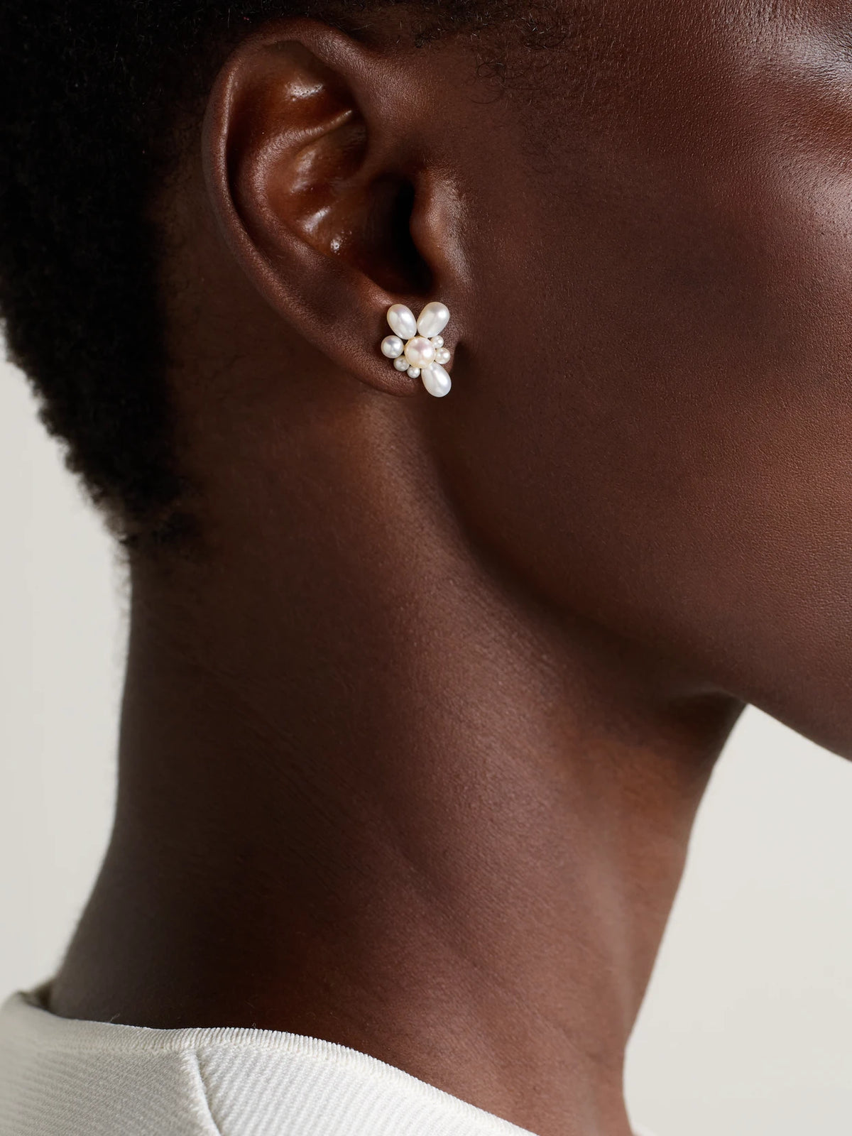Image of Earrings. Product name - Petite Amis Fleur 14-karat Recycled Gold Pearl Earrings in Multi colour by brand - Sophie Bille Brahe
