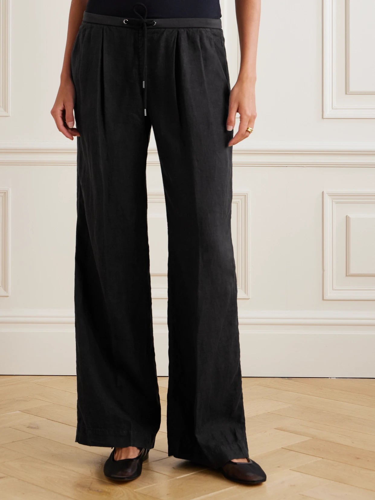 Pleated Linen Wide-leg Pants