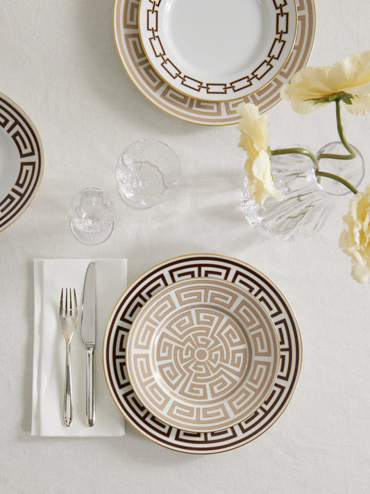 Image of Tableware. Product name - Labrinto Gold-plated Porcelain Dessert Plate in White colour by brand - GINORI 1735
