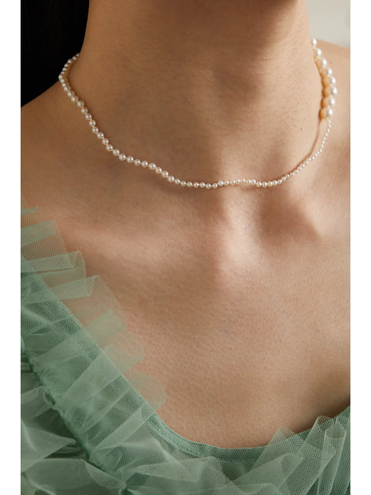 Image of Necklaces. Product name - Petite Peggy 14-karat Gold Pearl Necklace in Multi colour by brand - Sophie Bille Brahe