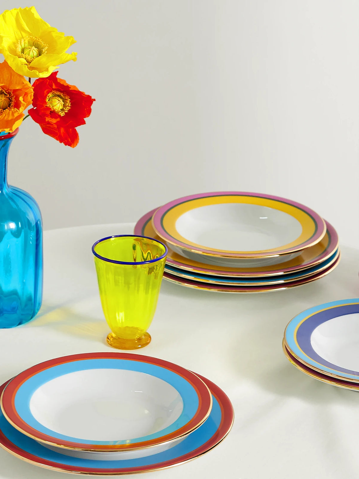 Image of Tableware. Product name - Set Of Four Gold-plated Porcelain Soup Bowls And Dinner Plates in White colour by brand - La DoubleJ