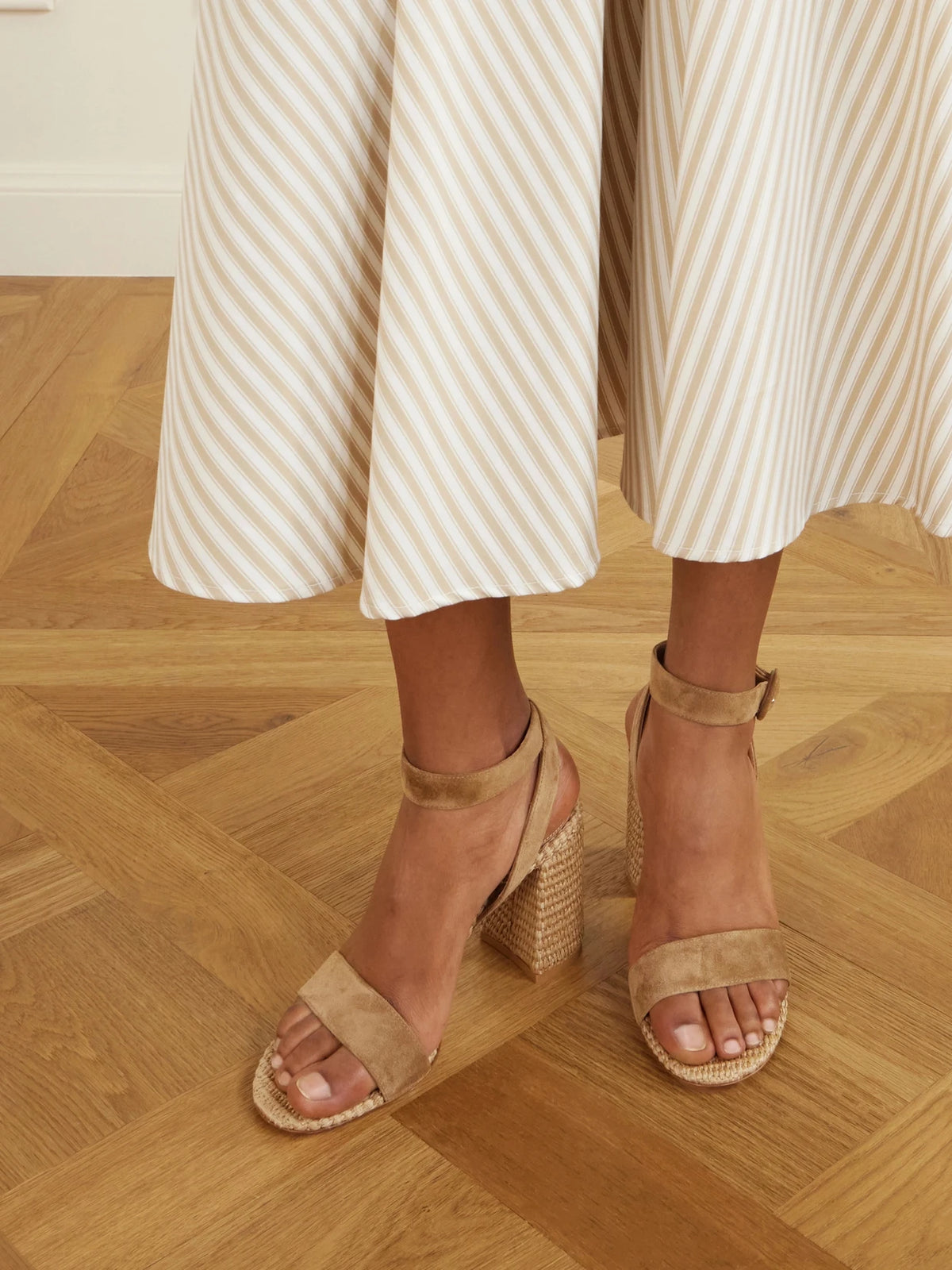 Luana 85 Suede And Raffia Sandals