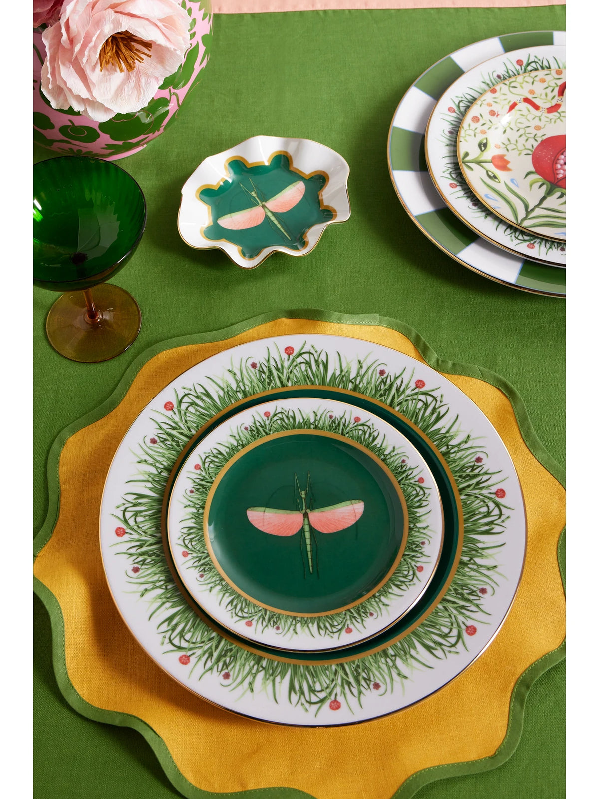 Image of Tableware. Product name - 31cm Gold-plated Painted Porcelain Charger Plate in Green colour by brand - La DoubleJ