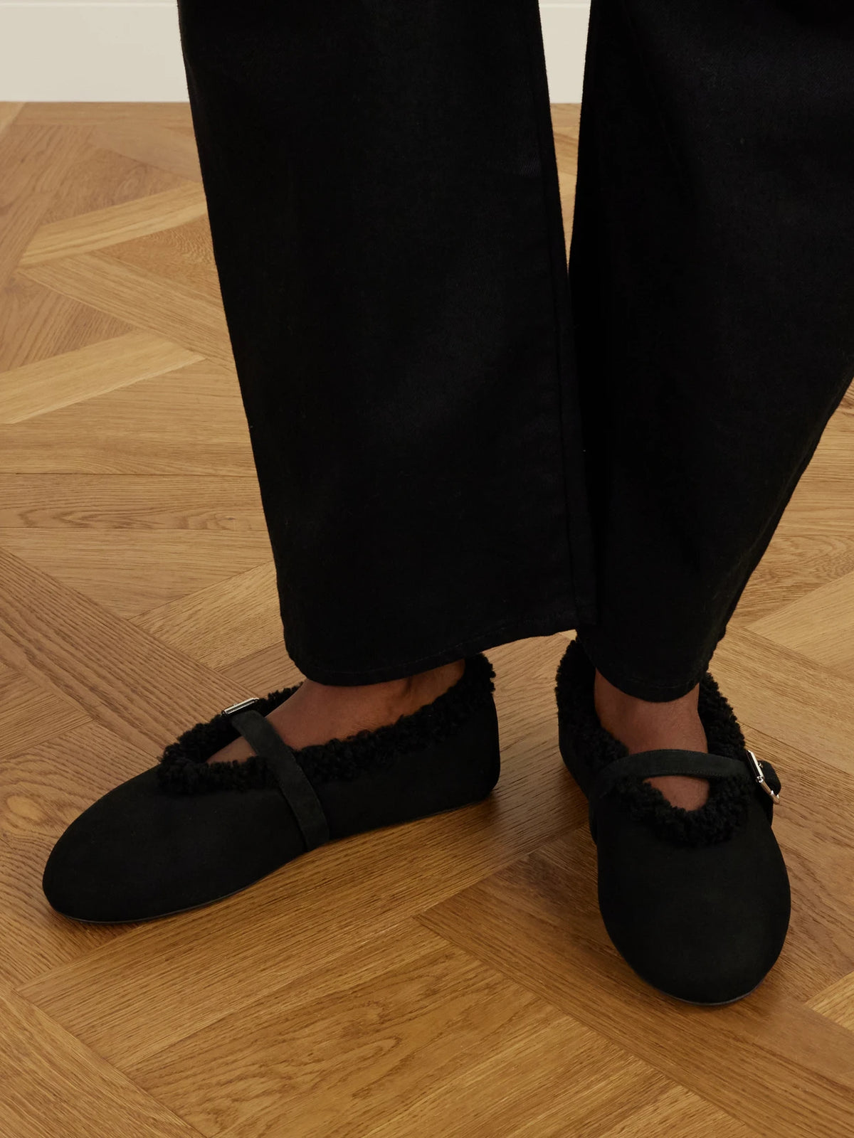 Alaïa La Ballerine Shearling-trimmed Suede Ballet Flats