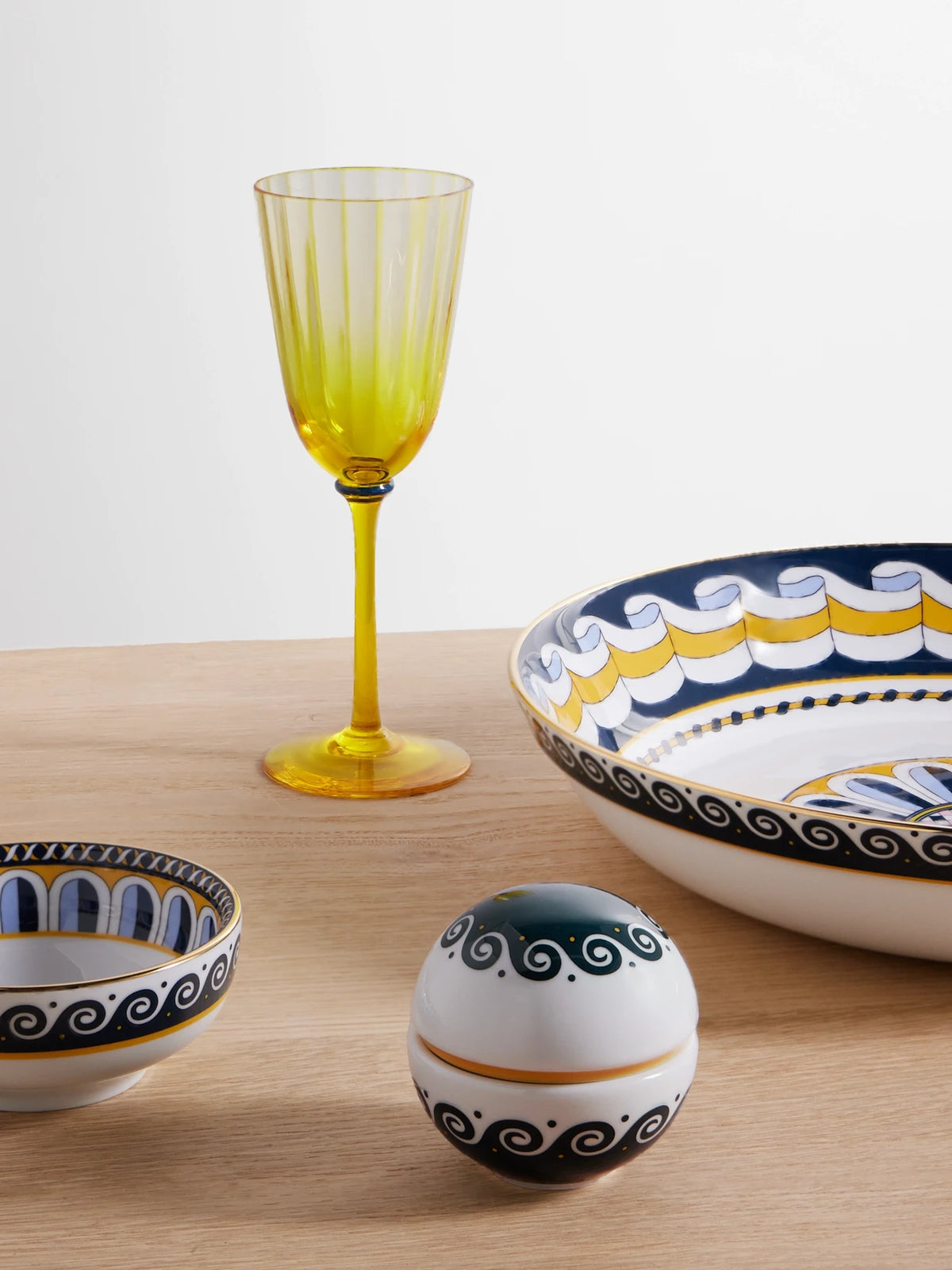 Image of Tableware. Product name - Salino Porcelain Shaker in White colour by brand - La DoubleJ