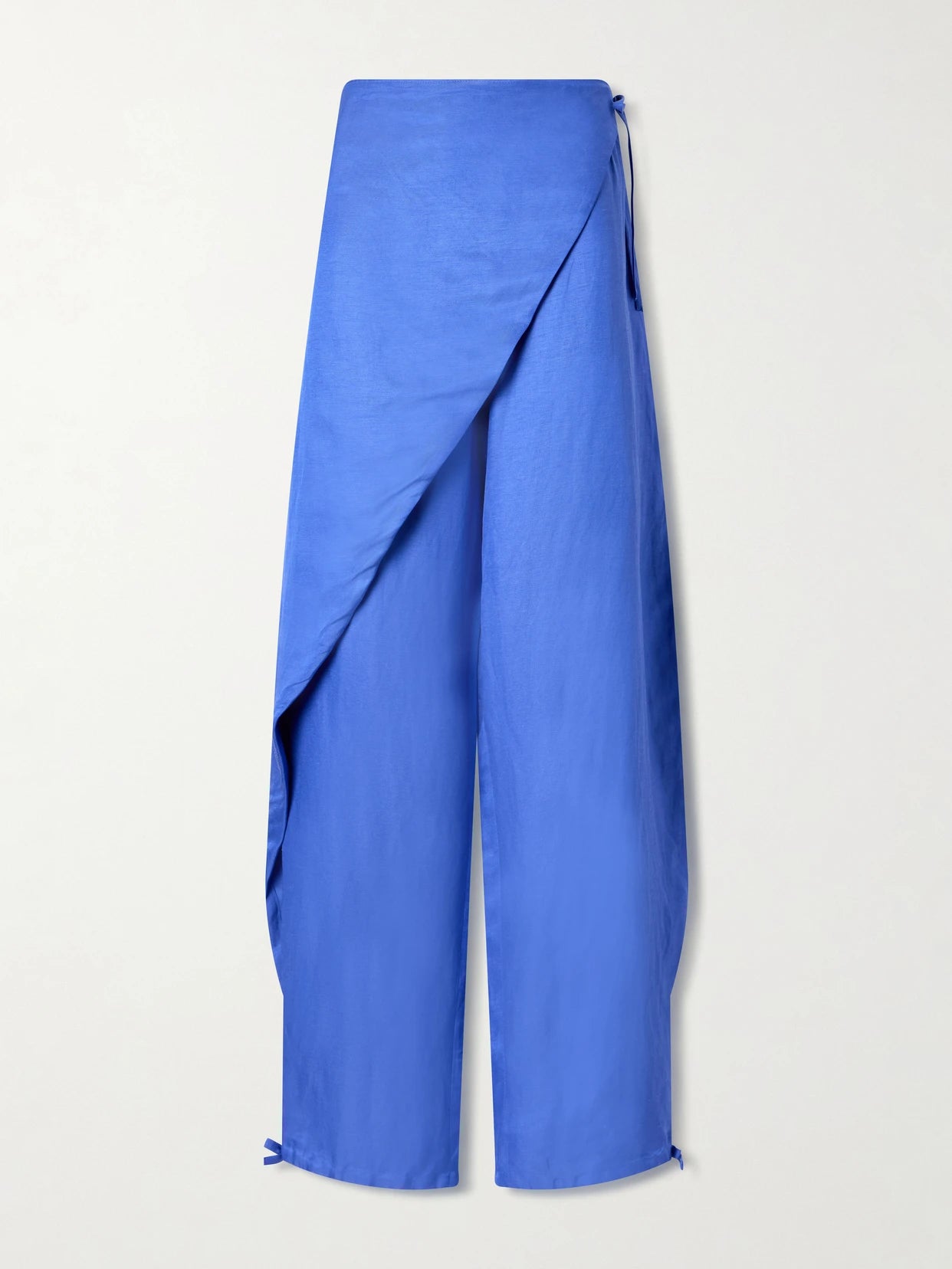 Image of a model wearing Pants. Product name - Tie-detailed Woven Balloon Pants in Cobalt blue colour by brand - Polo Ralph Lauren