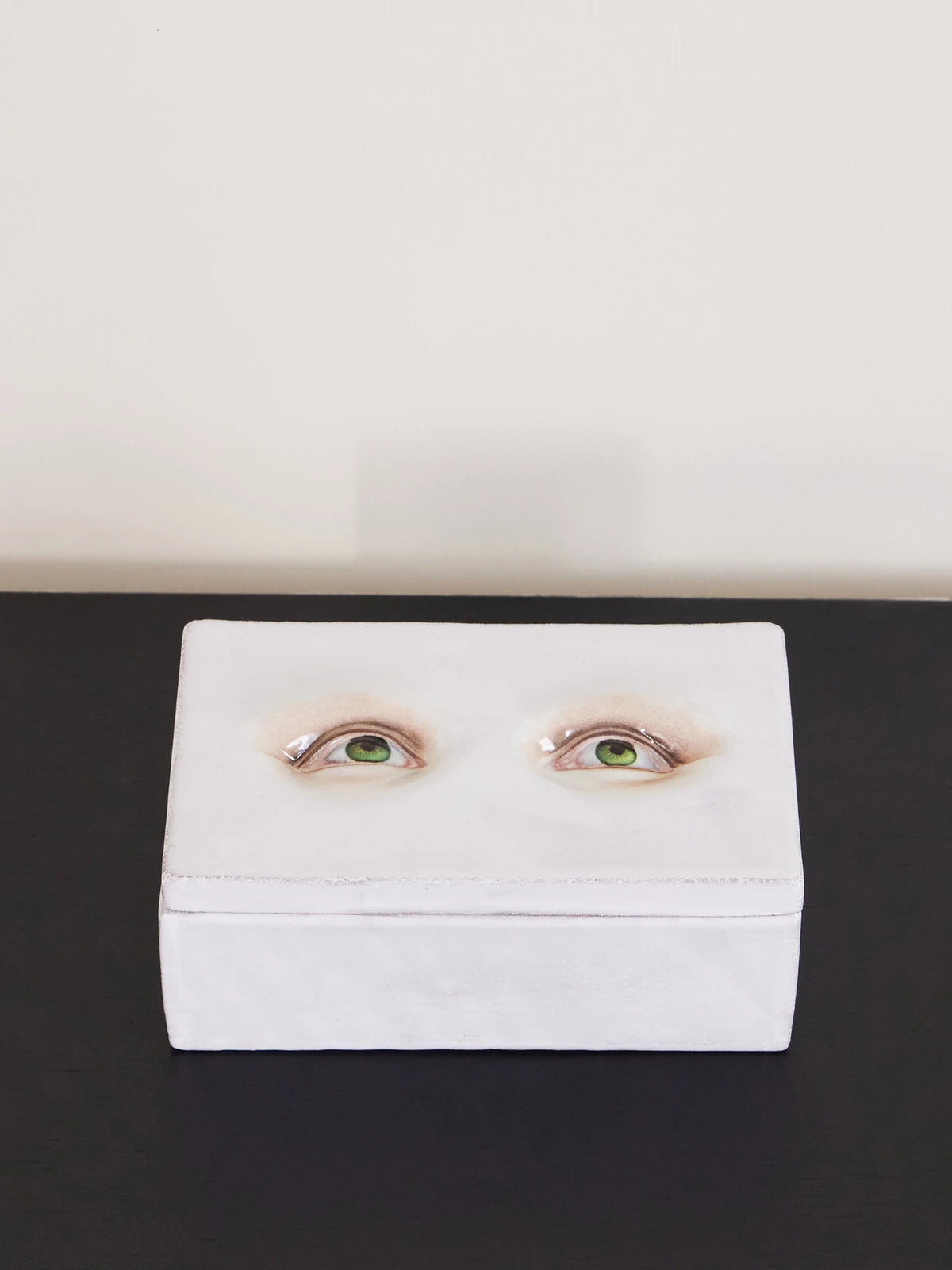 Vu Ceramic Box