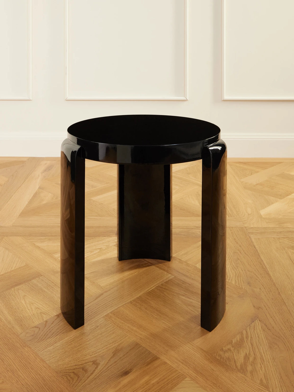 Spina Beechwood Stool