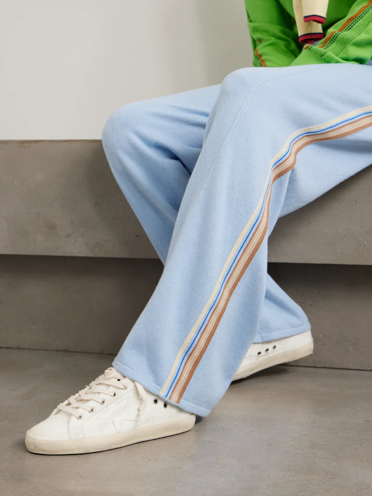 Super-star Distressed Canvas Sneakers