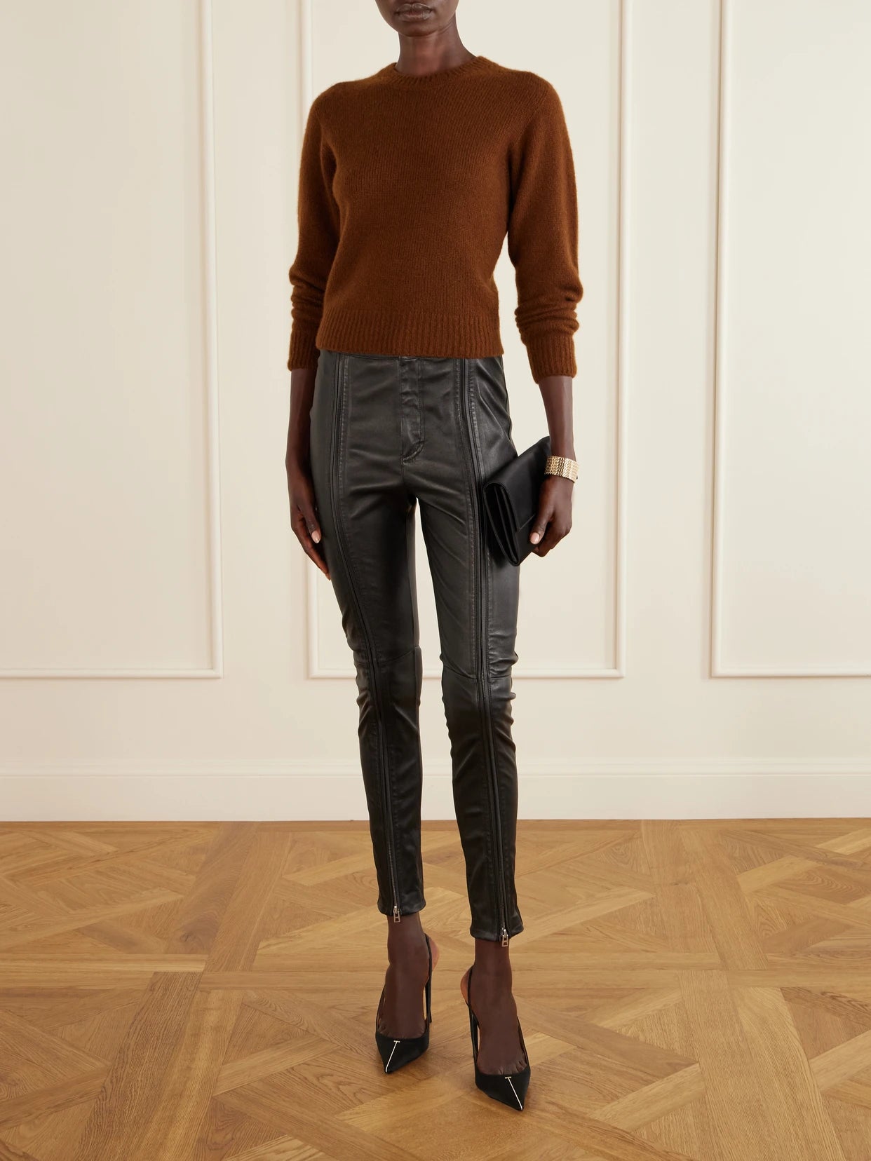 Image of a model wearing Outerwear. Product name - Cropped Cashmere And Silk-blend Sweater in Brown colour by brand - TOM FORD