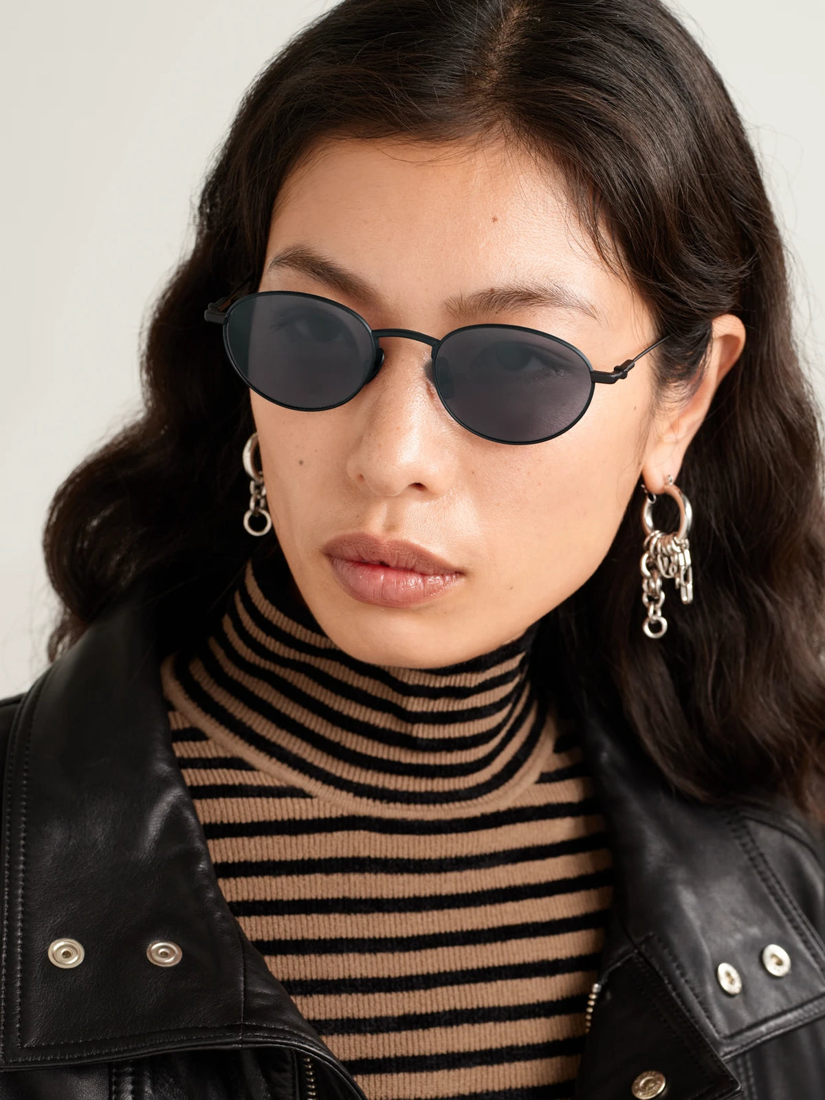 Image of Sunglasses. Product name - The Cruz Oval-frame Metal Sunglasses in Black colour by brand - Thistles