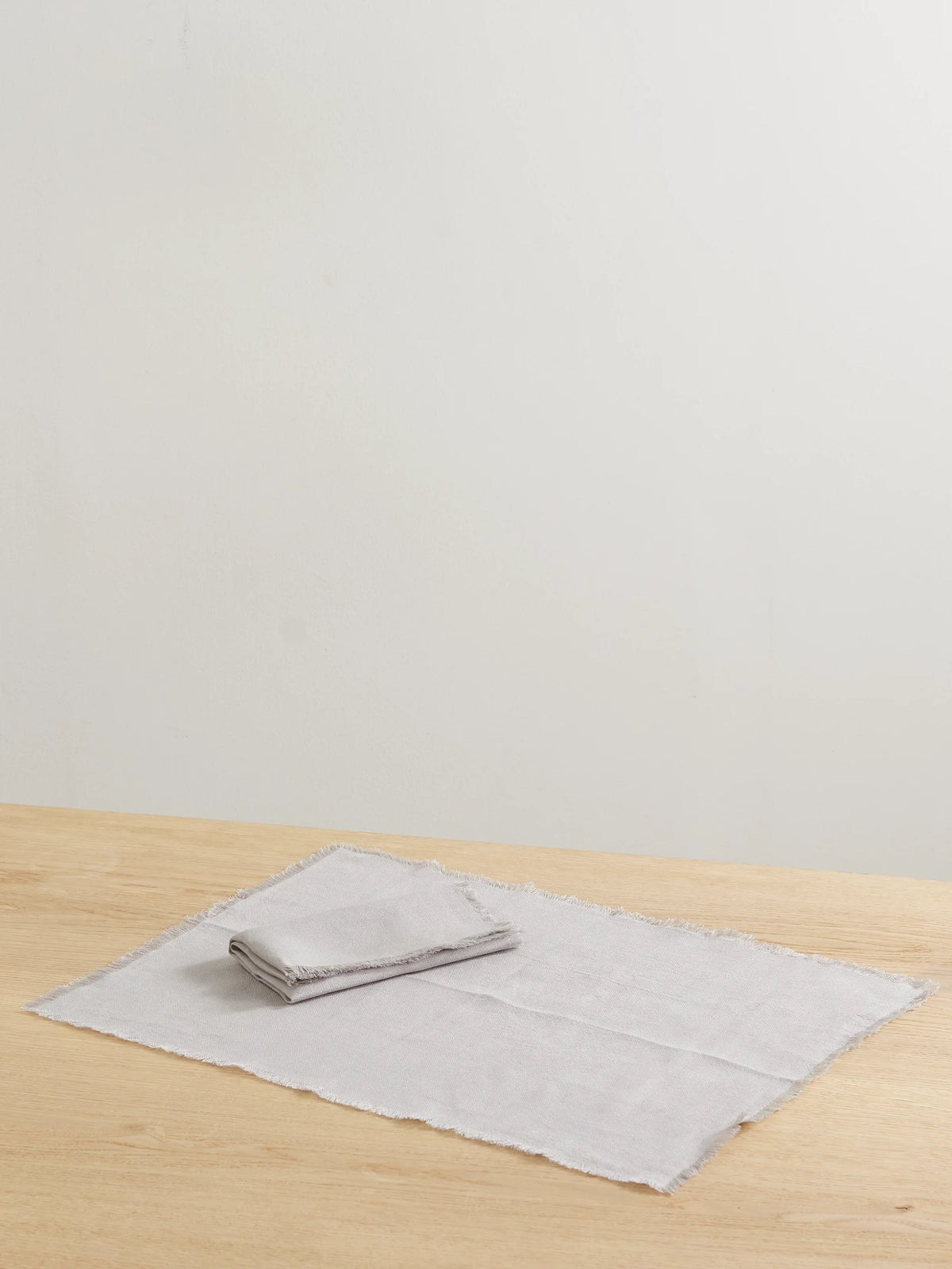 Frayed Linen Placemat And Napkin Set