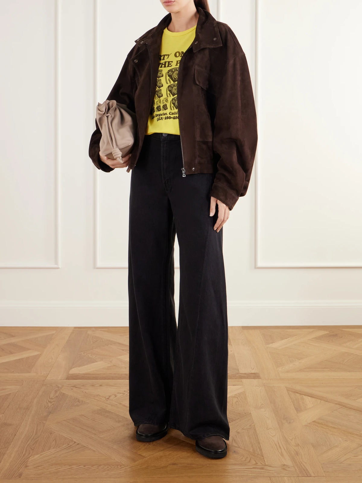 Image of Jeans. Product name - Lemon Twist Mid-rise Wide-leg Jeans in Black colour by brand - Mother
