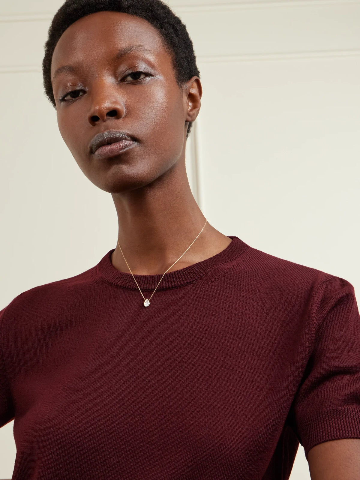 Image of Necklaces. Product name - Floating 18-karat Gold Diamond Necklace in Multi colour by brand - Persée