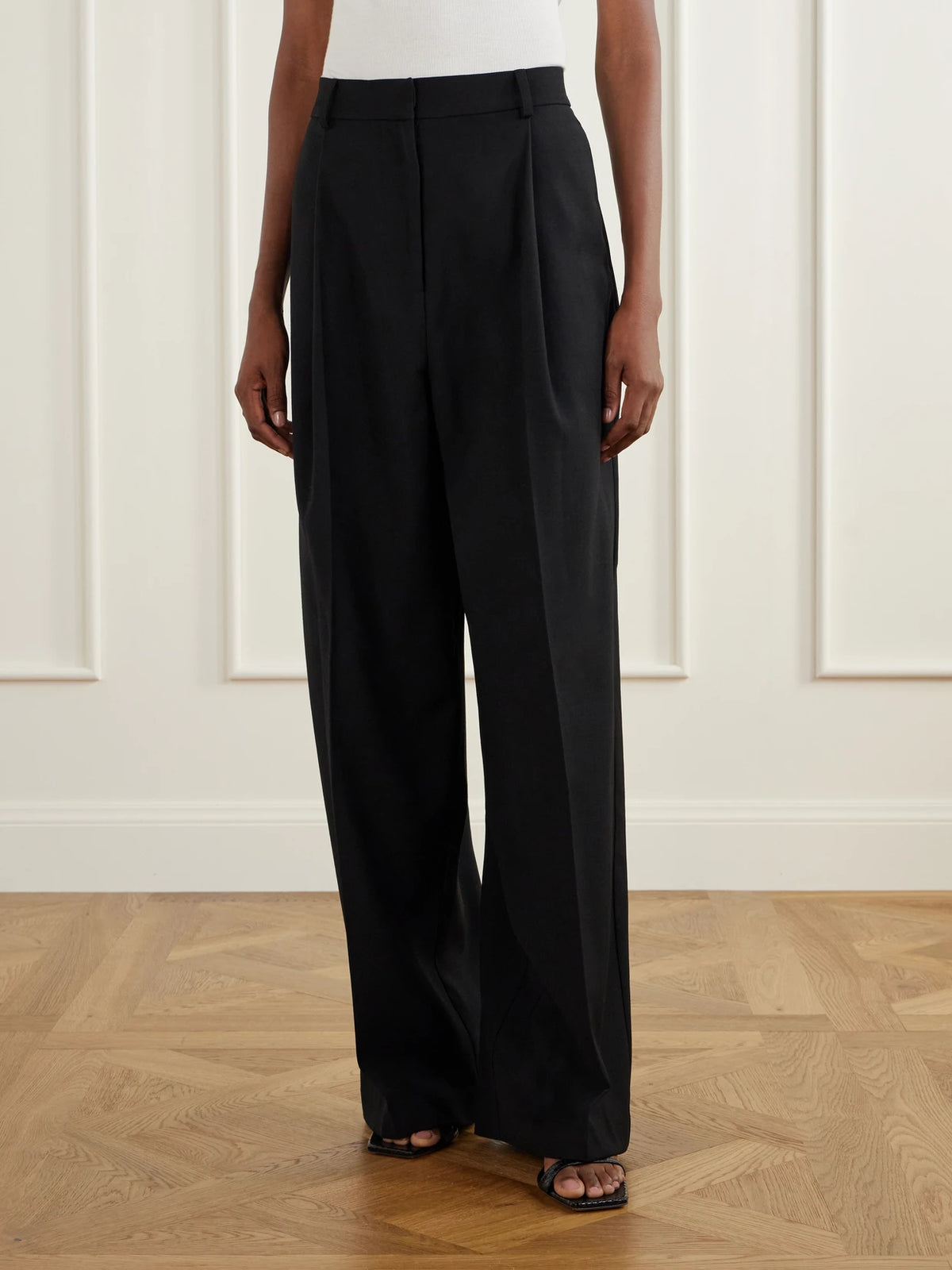 LIBEROWE Mika Pleated Wool Straight-leg Pants