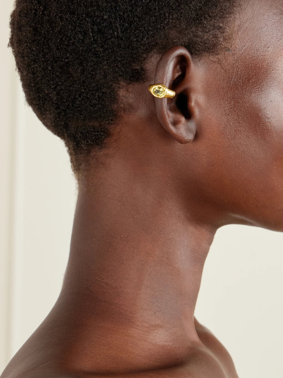 Image of Earrings. Product name - Faro Gold-plated, Amethyst Ear Cuff in Multi colour by brand - Simuero