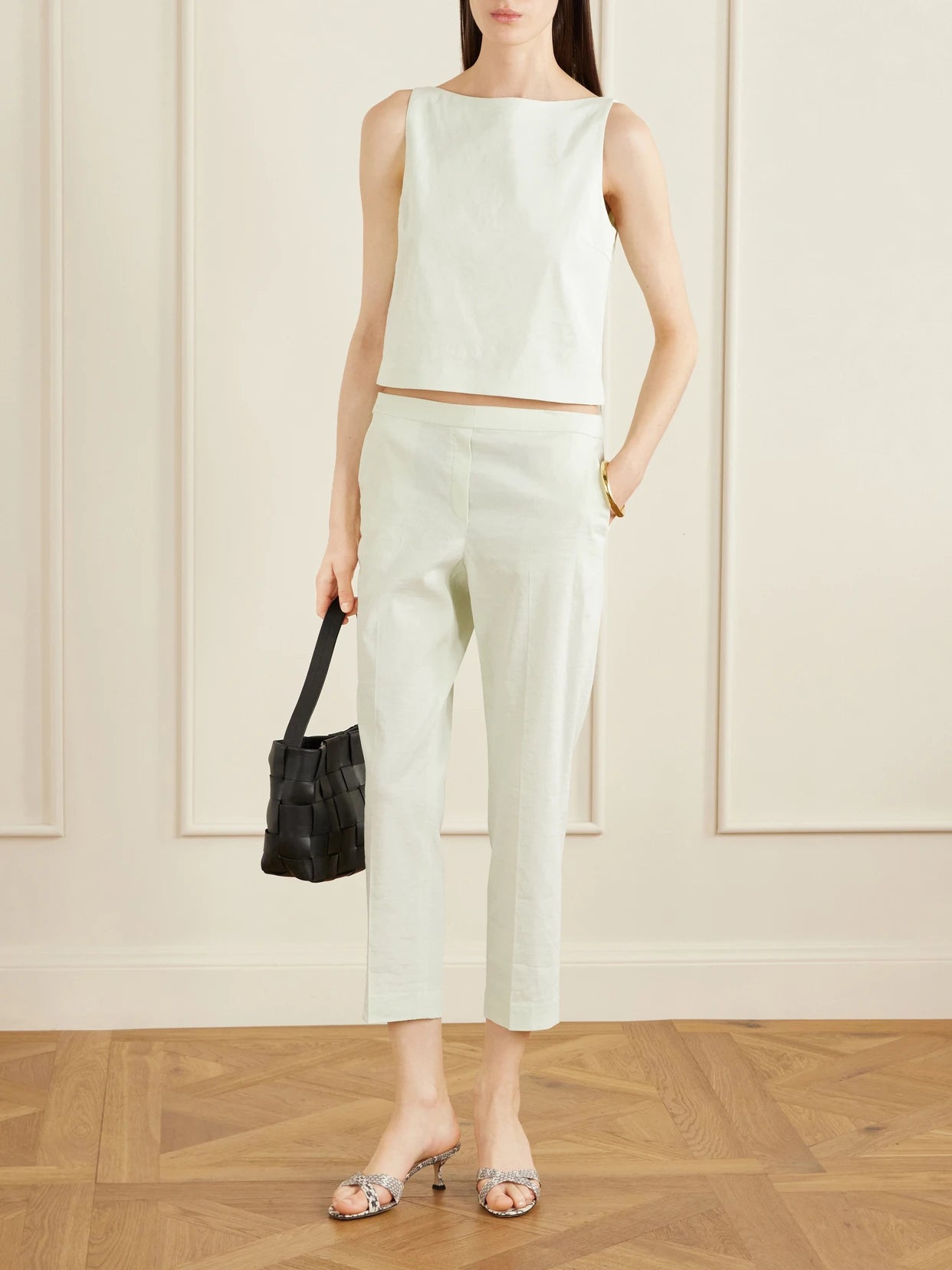 Image of a model wearing Tops. Product name - Linen-blend Top in Mint colour by brand - Theory