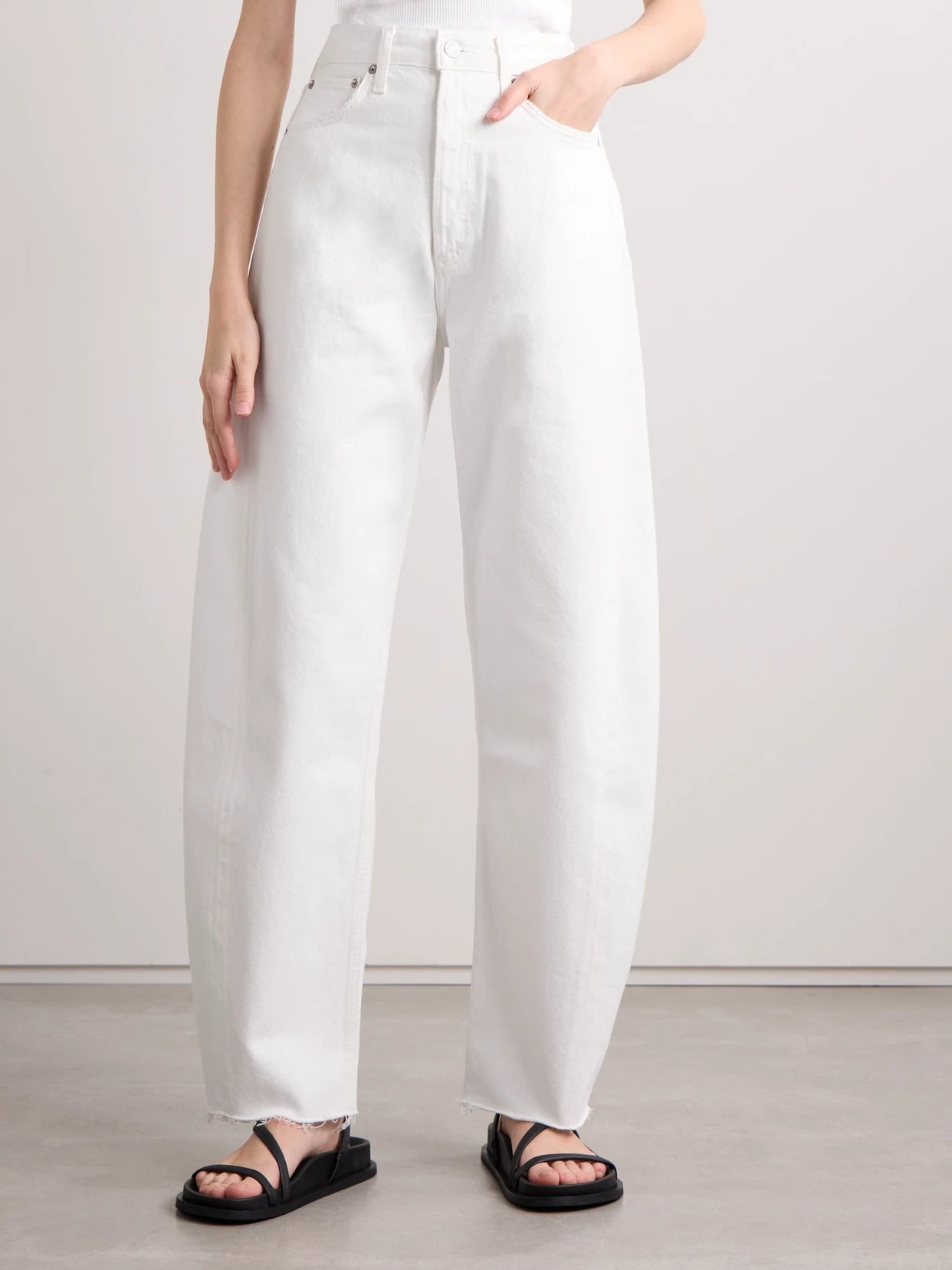 Luna Frayed High-rise Barrel-leg Jeans