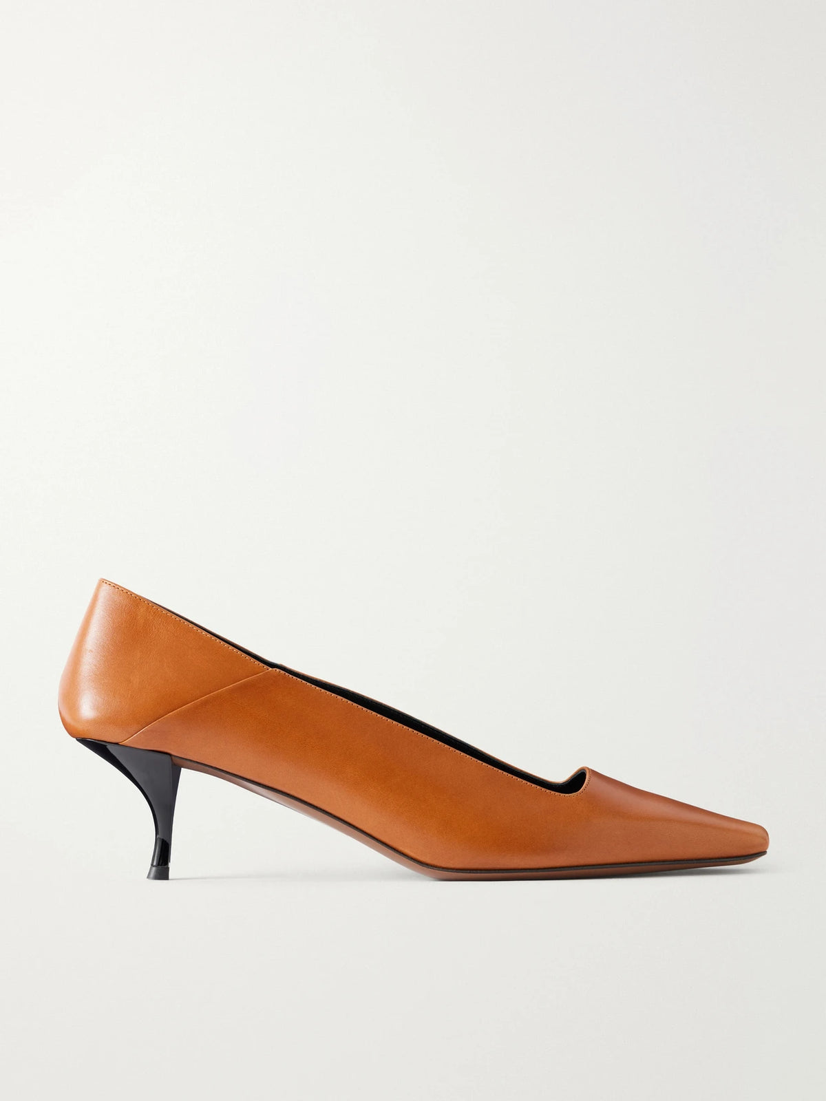NEOUS Tasha Leather Pumps