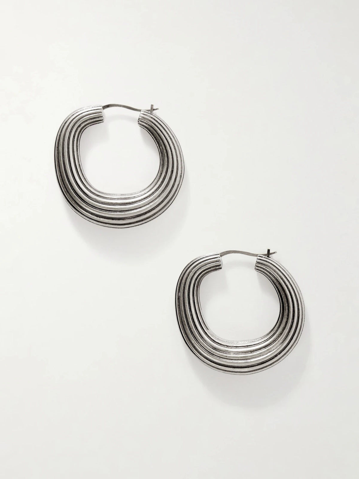 KHAITE Santa Fe Silver-toned Hoop Earrings