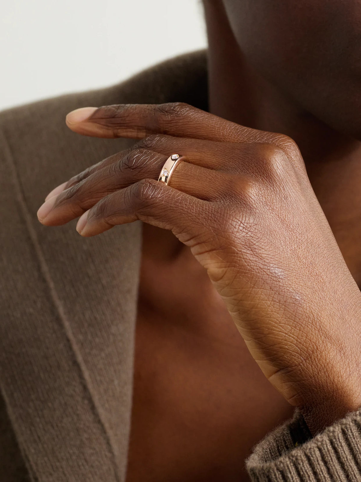 Image of Rings. Product name - Iconica Extra Slim 18-karat Rose Gold Diamond Ring in Multi colour by brand - Pomellato