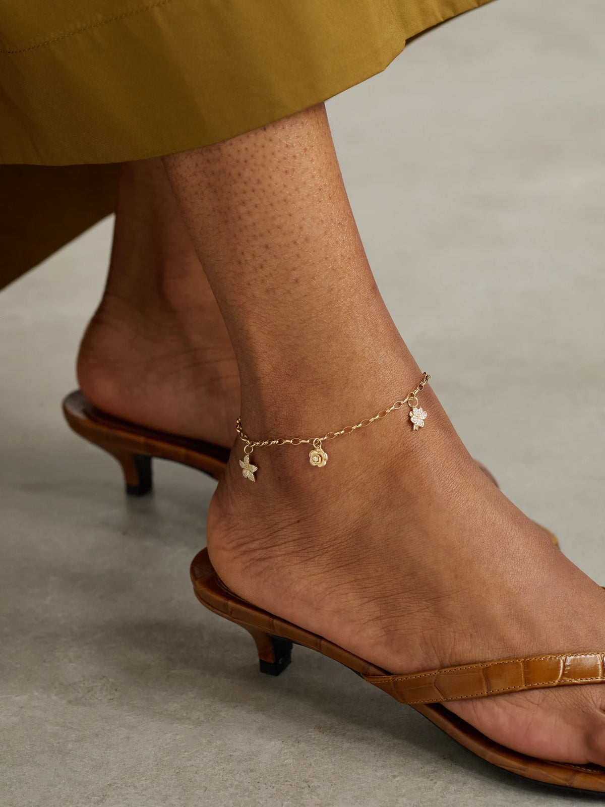 Image of Anklets. Product name - Xl Flower 14-karat Gold Diamond Anklet in Multi colour by brand - Sydney Evan