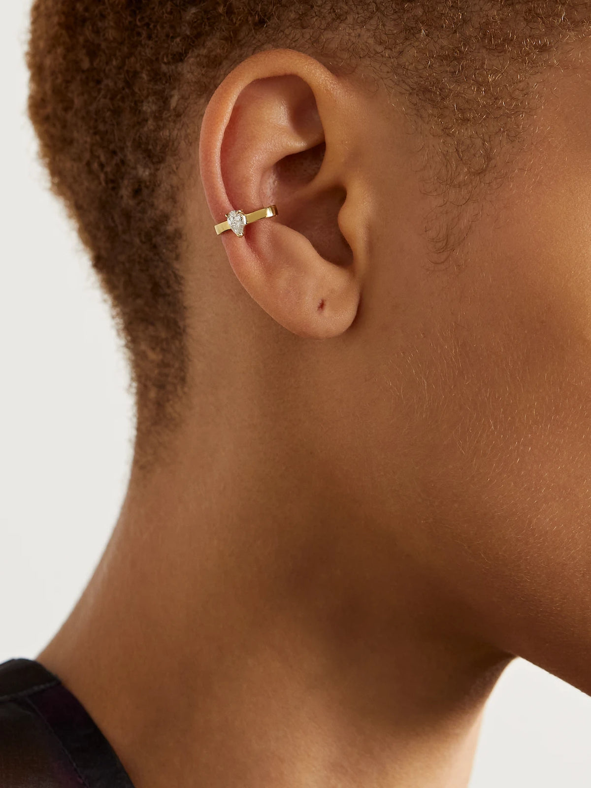 Image of Earrings. Product name - 18-karat Gold Diamond Ear Cuff in Multi colour by brand - Anita Ko