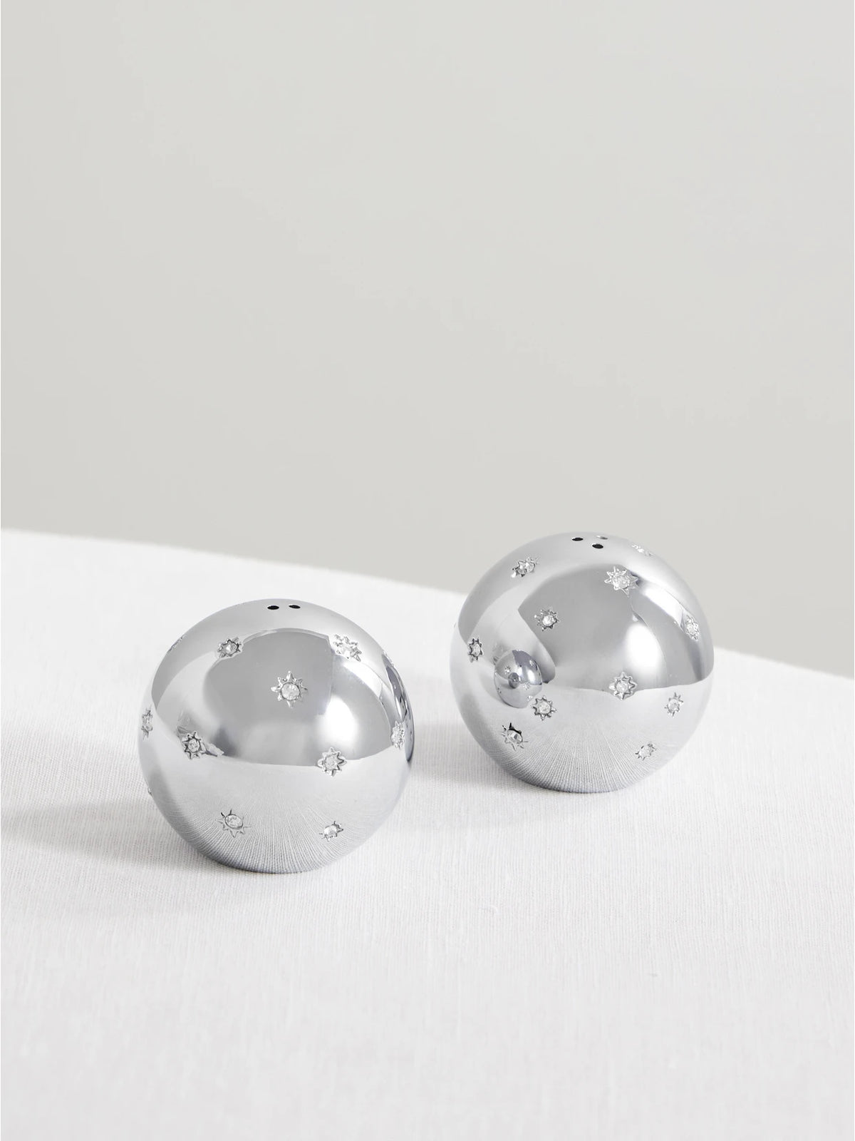 Stars Swarovski Crystal-embellished Platinum-plated Salt And Pepper Shakers