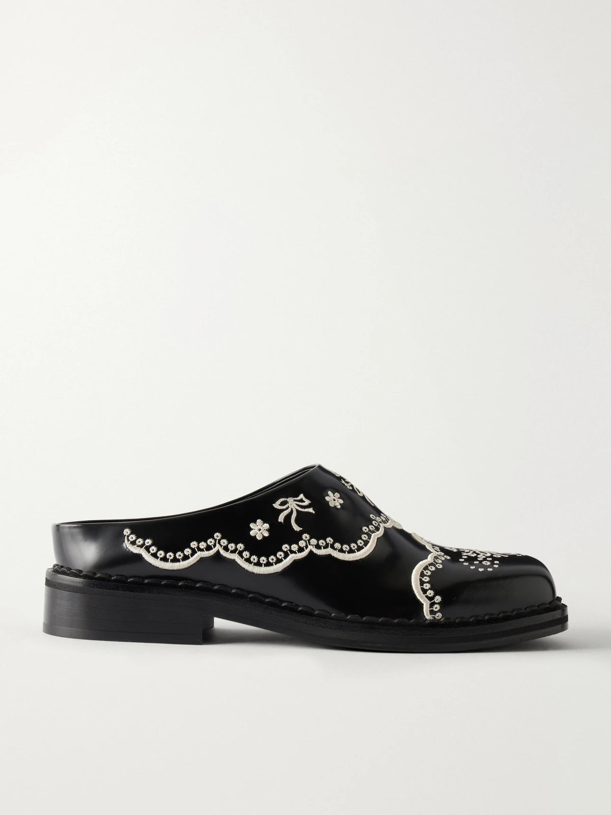 Floral Lace Embroidered Leather Slip-ons
