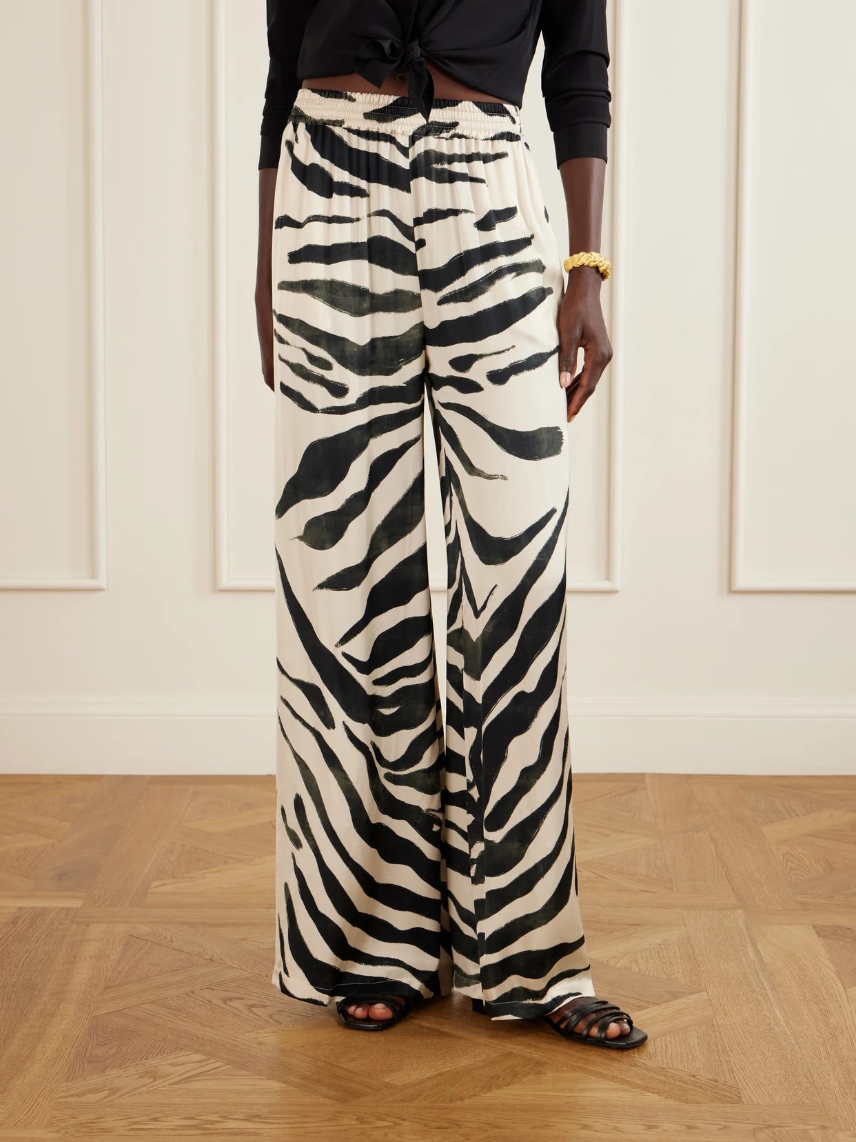 Tamu Mia Printed Satin Wide-leg Pants