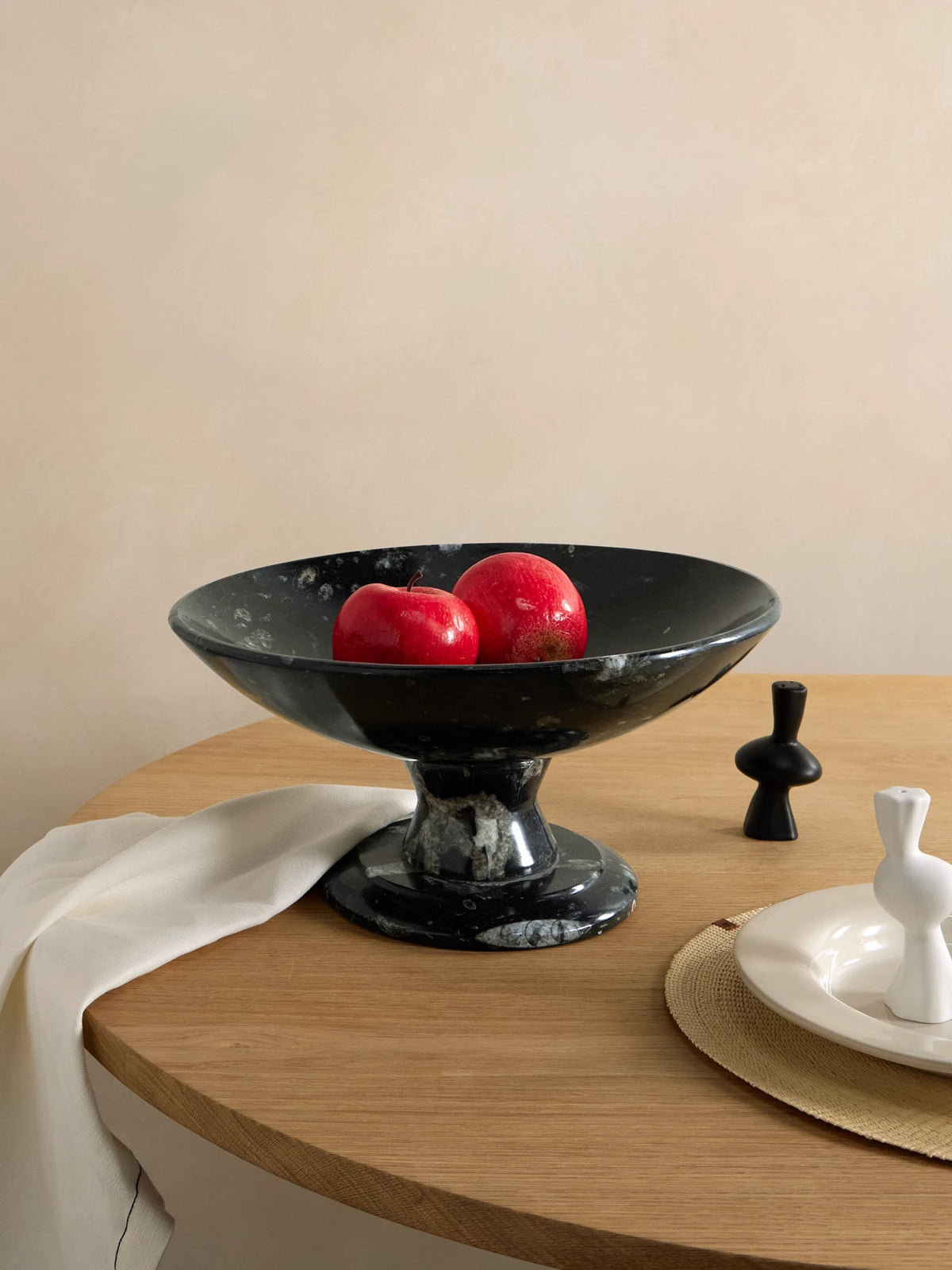 Image of Tableware. Product name - Onyx Fruit Bowl in Black colour by brand - Jia Jia Home