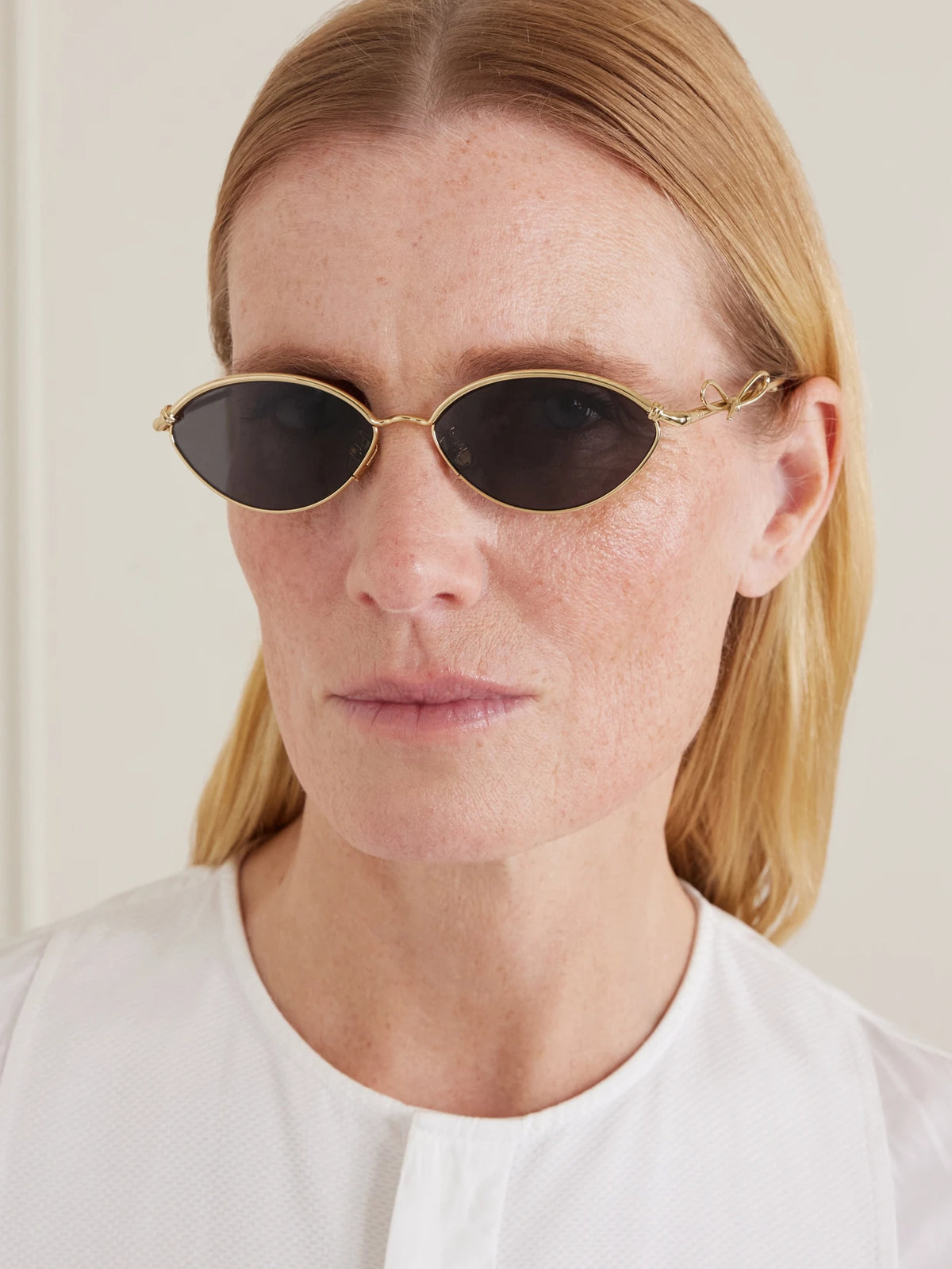 Image of Sunglasses. Product name - Dior Bow R1u Gold-tone Round-frame Sunglasses in Multi colour by brand - DIOR Eyewear
