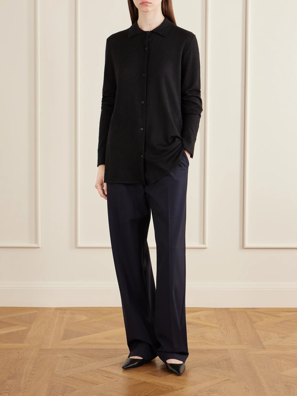Image of a model wearing Pants. Product name - Mune Merino Wool-poplin Straight-leg Pants in Navy colour by brand - The Row