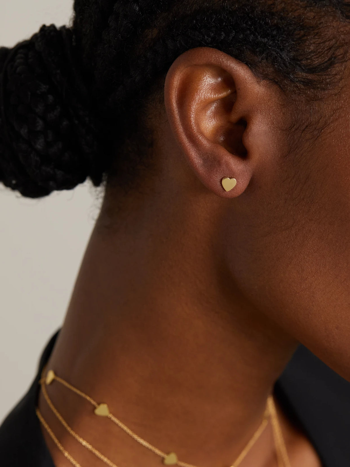 Image of Earrings. Product name - Heart 18-karat Gold Earrings in Multi colour by brand - Jennifer Meyer