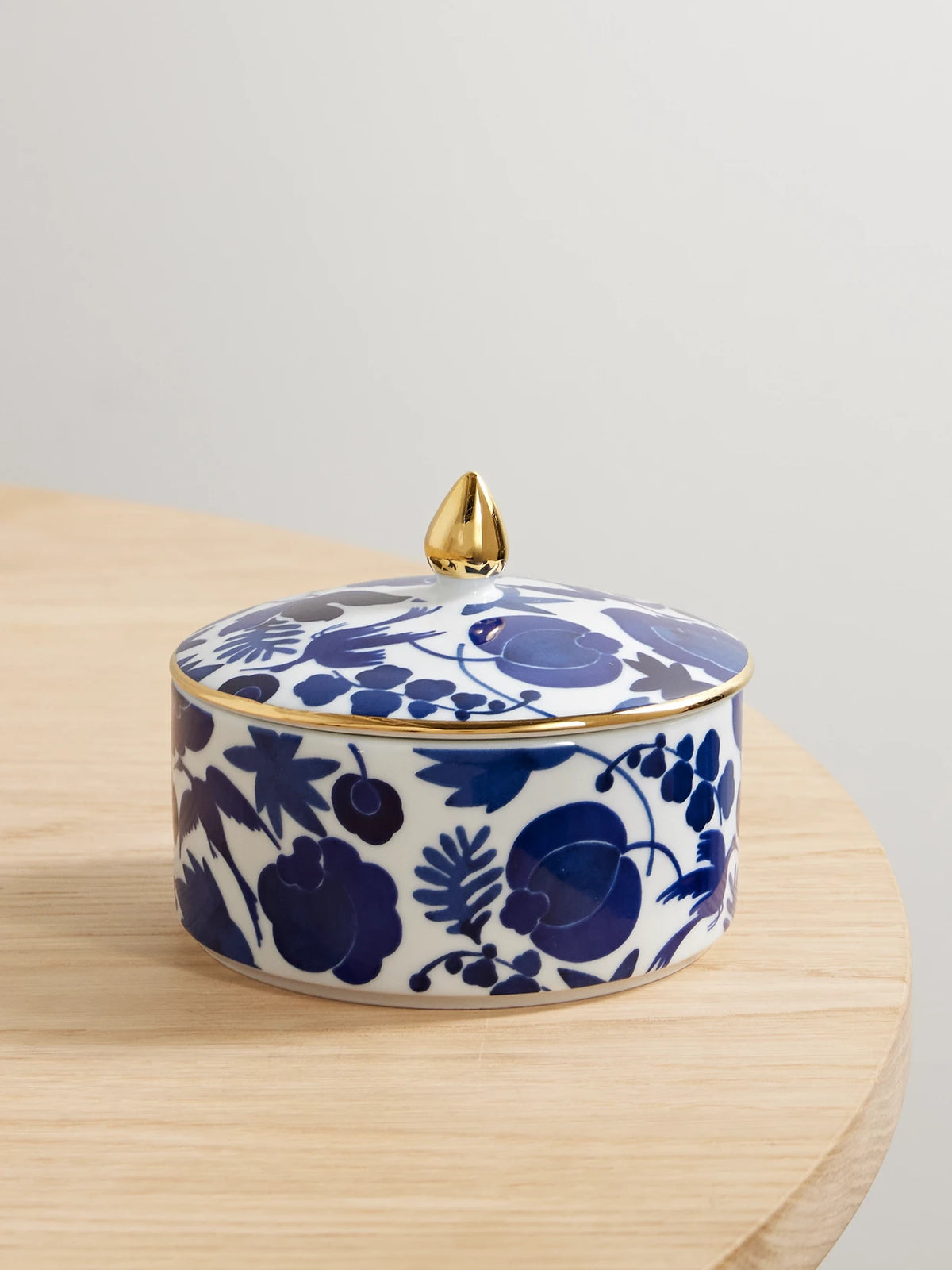 Goodie Gold-plated Porcelain Jar