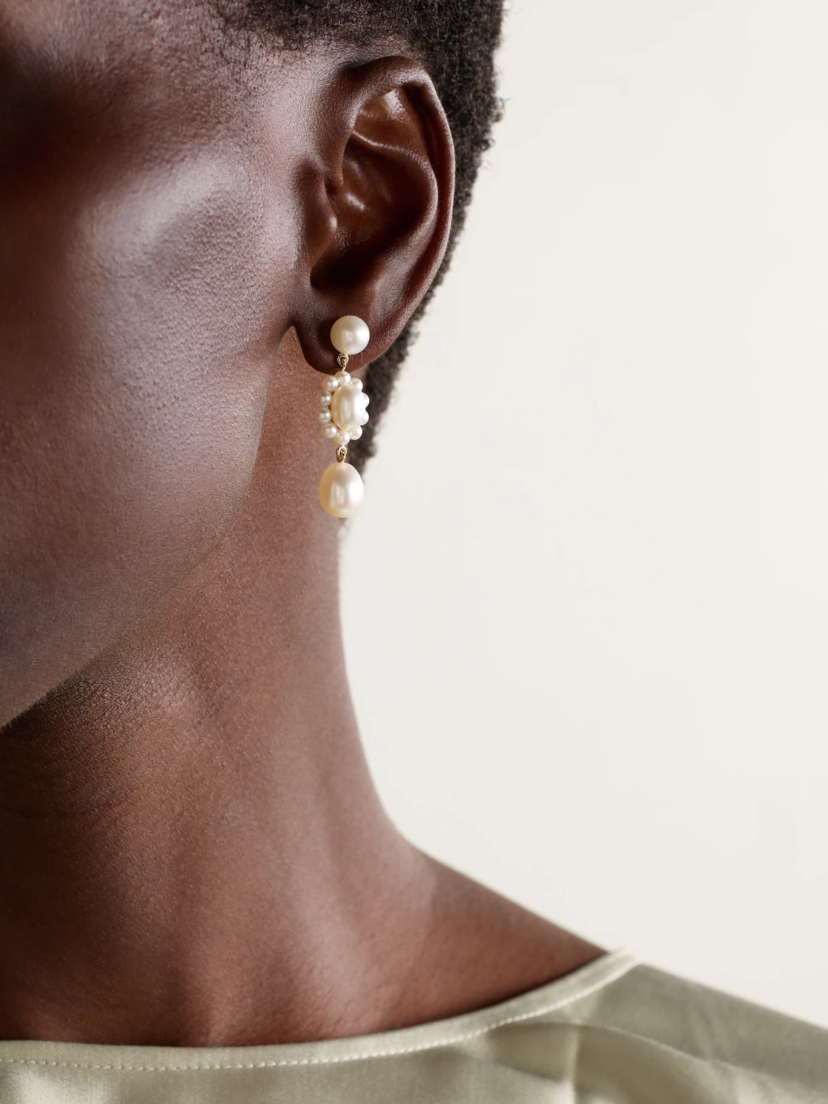 Image of Earrings. Product name - Amis Marguerite 14-karat Recycled Gold Pearl Earrings in Multi colour by brand - Sophie Bille Brahe