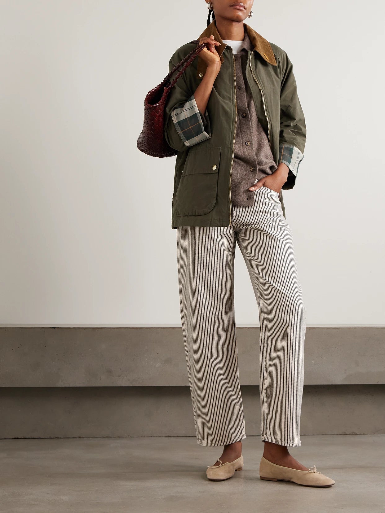 Image of Coats & Jackets. Product name - Icons Bedale Corduroy-trimmed Waxed Cotton-blend Jacket in Green colour by brand - Barbour