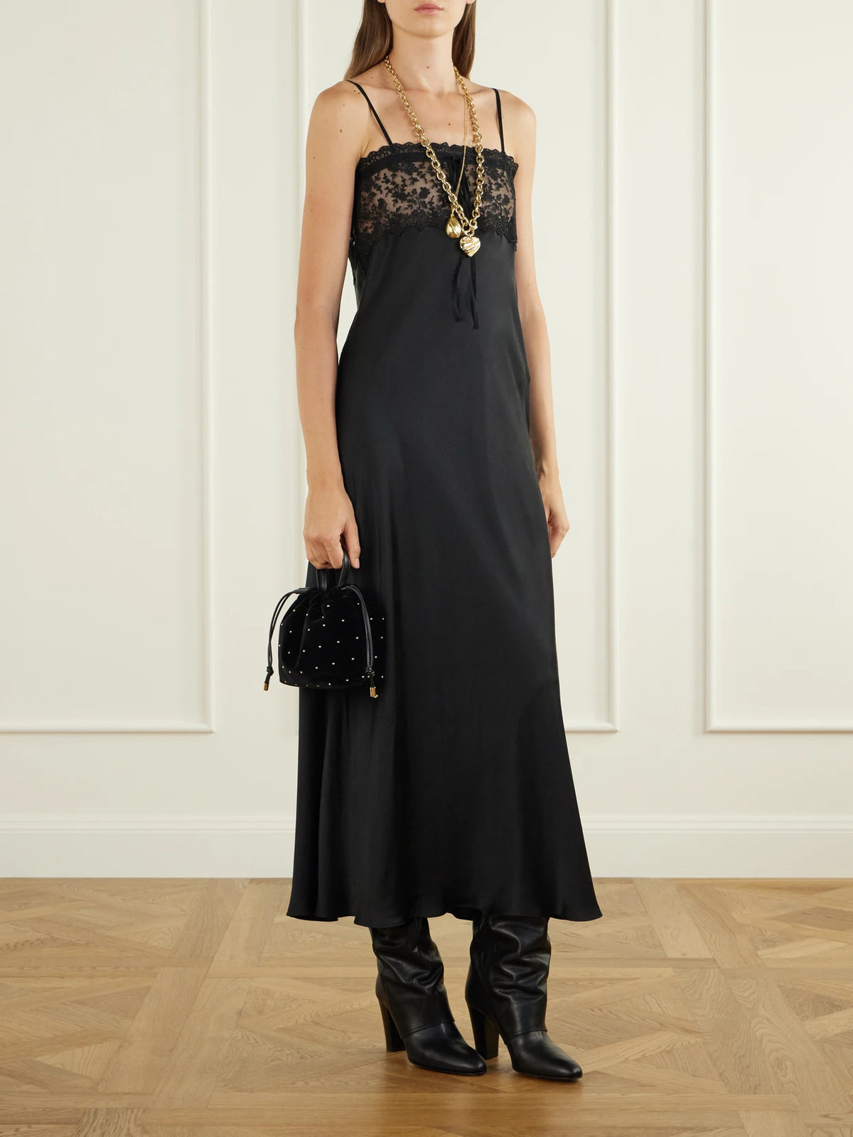 Chloé Icons Embellished Velvet Top Handle Bag