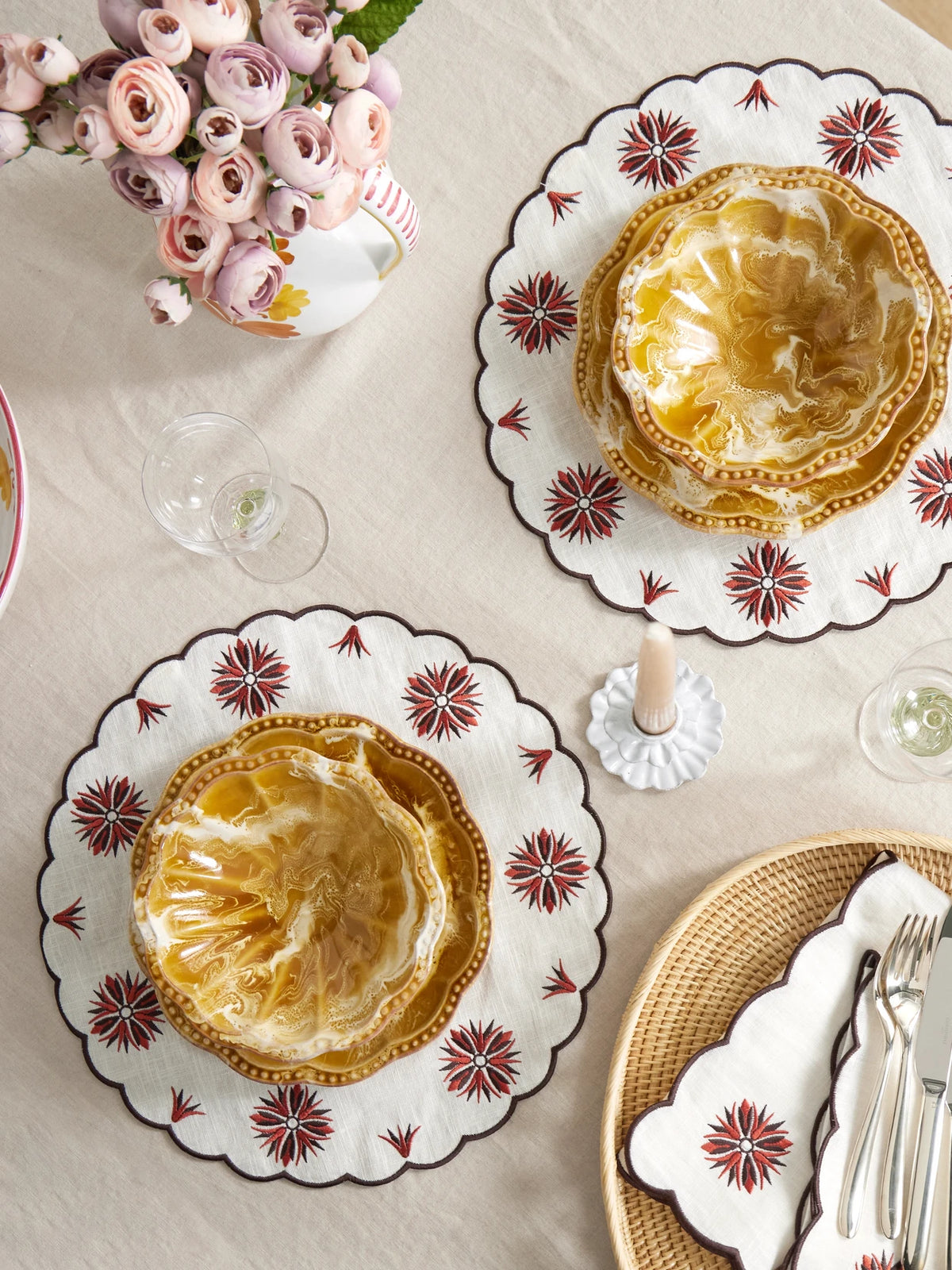 Image of Tableware. Product name - Set Of Two Botanica Embroidered Linen And Cotton-blend Placemats And Napkins in White colour by brand - Cabana