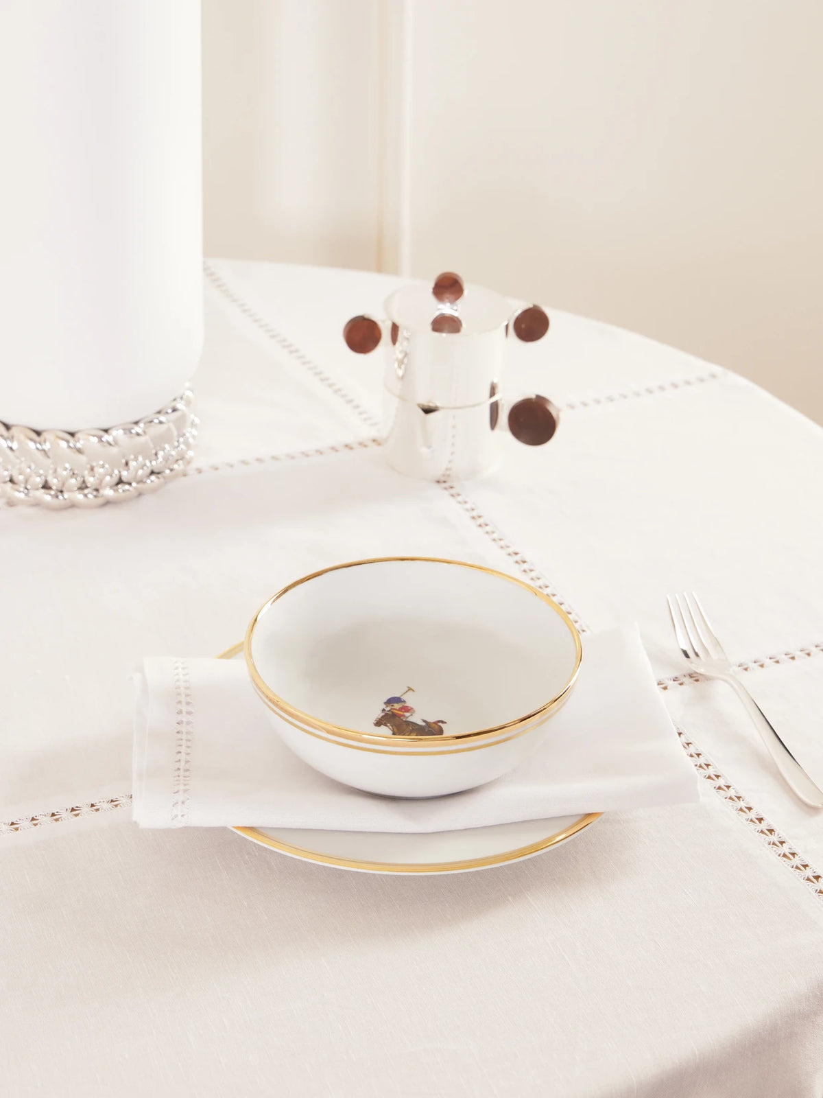 Image of Tableware. Product name - Lunar Set Of Four Gold-plated Porcelain Bowls And Dessert Plates in Multi colour by brand - Ralph Lauren Home