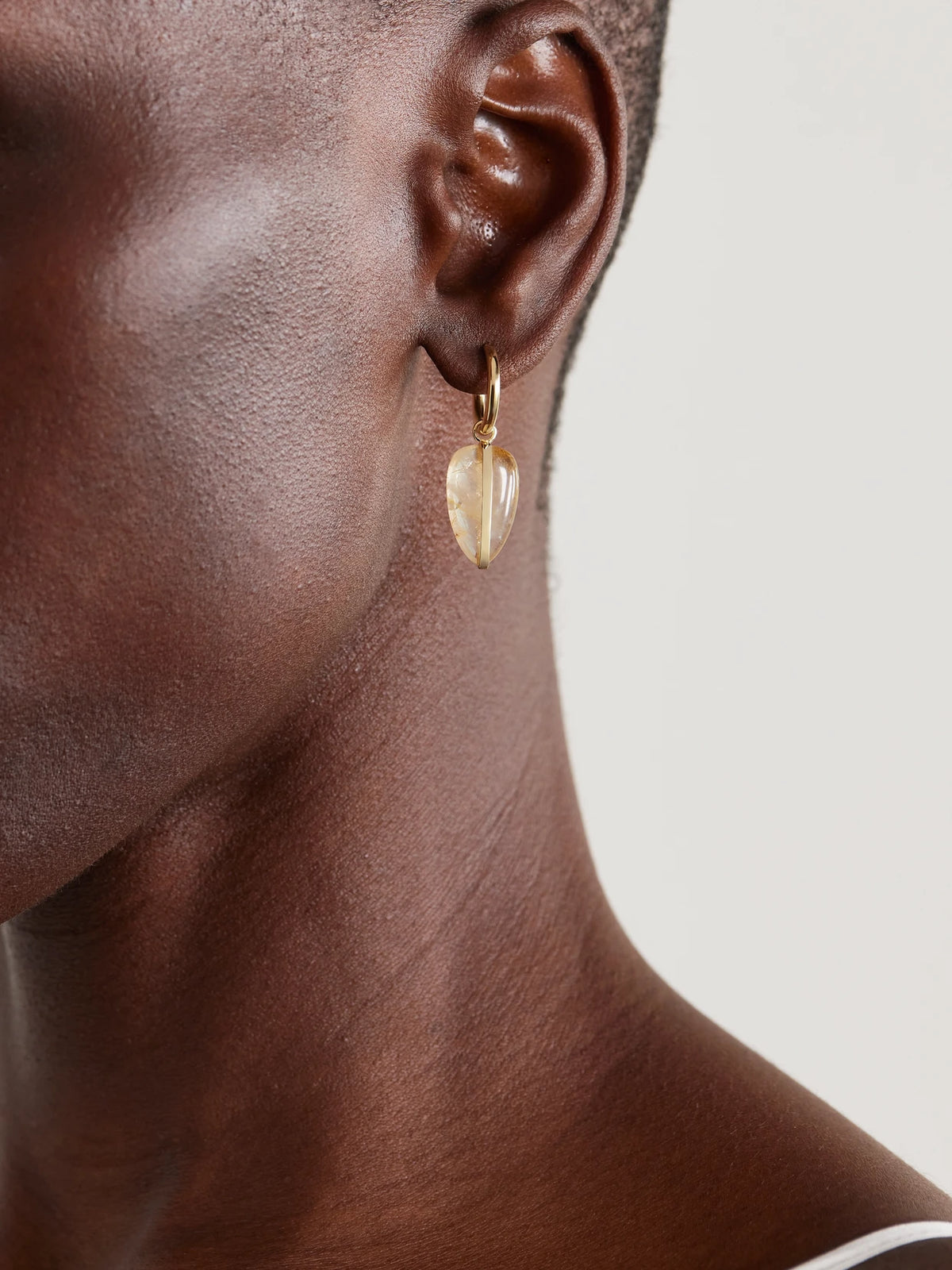 Image of Earrings. Product name - Pebble 14-karat Recycled Gold Quartz Hoop Earrings in Multi colour by brand - By Pariah